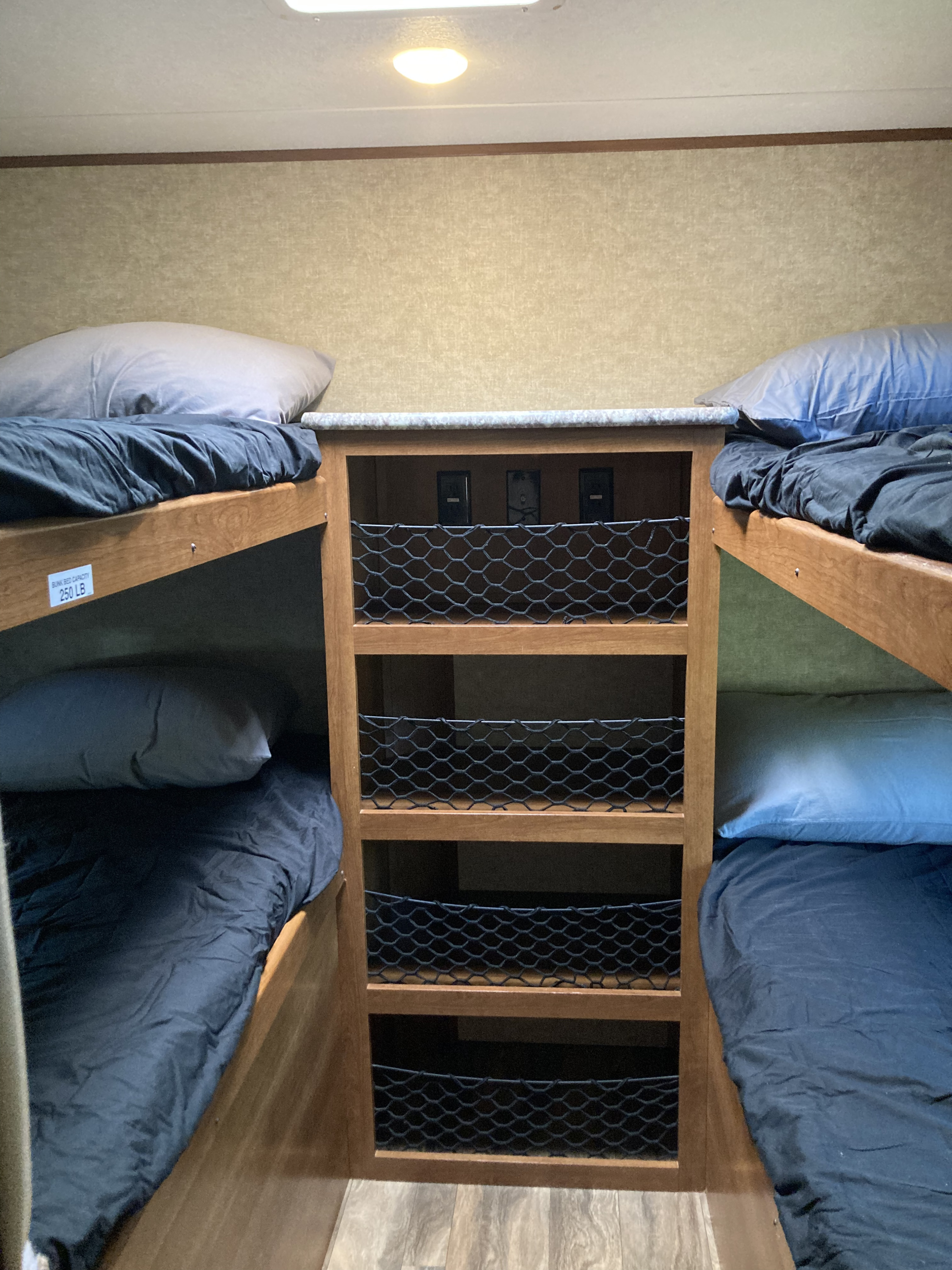 Travel trailer RV Rental 