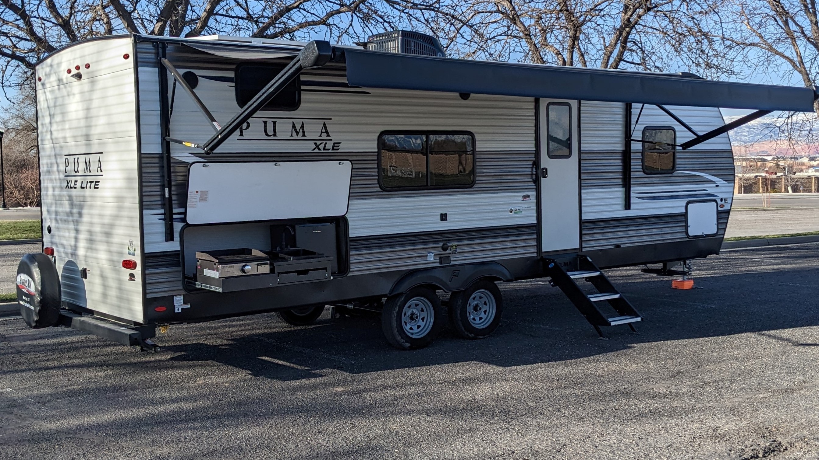 Travel trailer RV Rental 