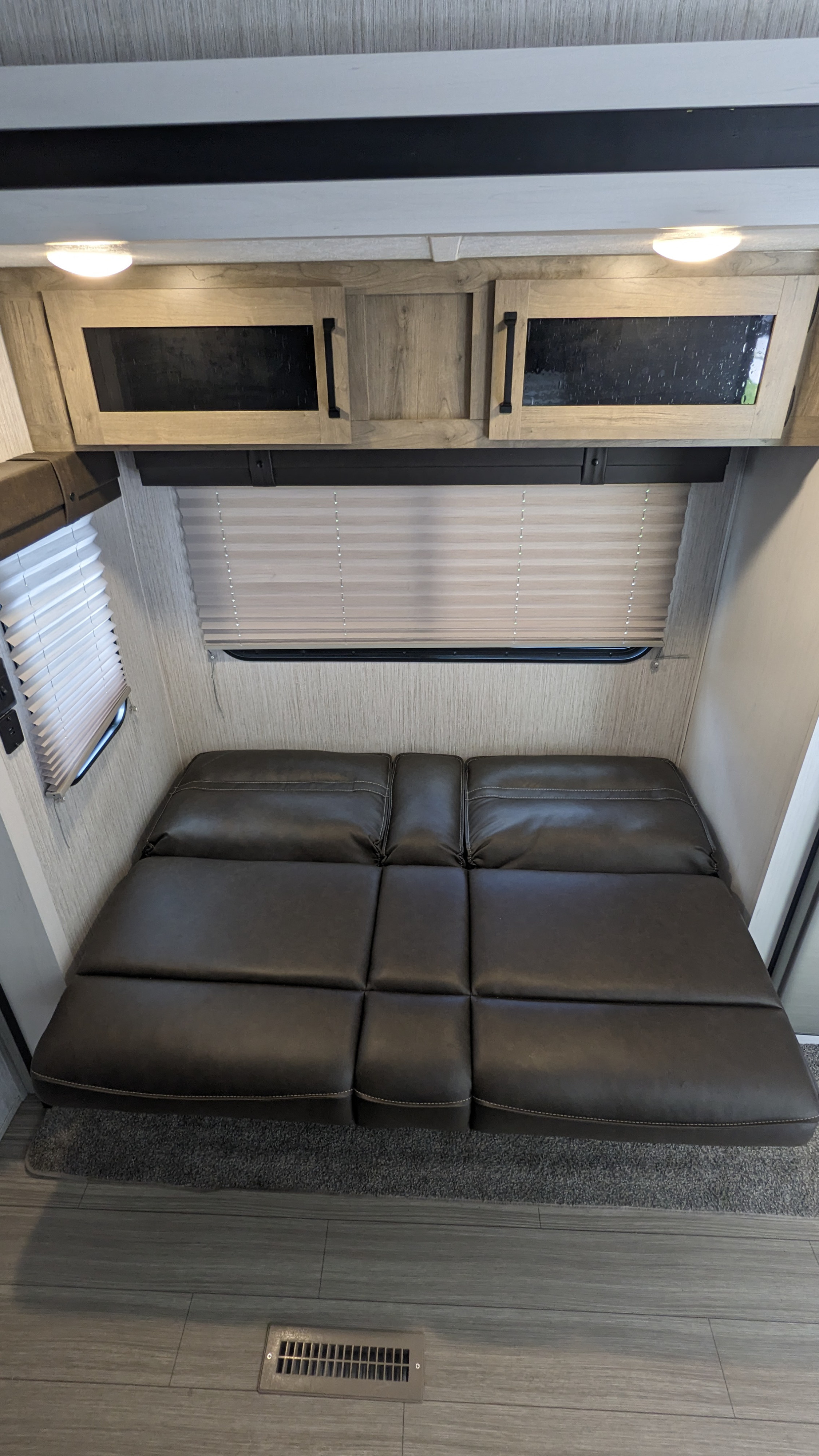 Travel trailer RV Rental 