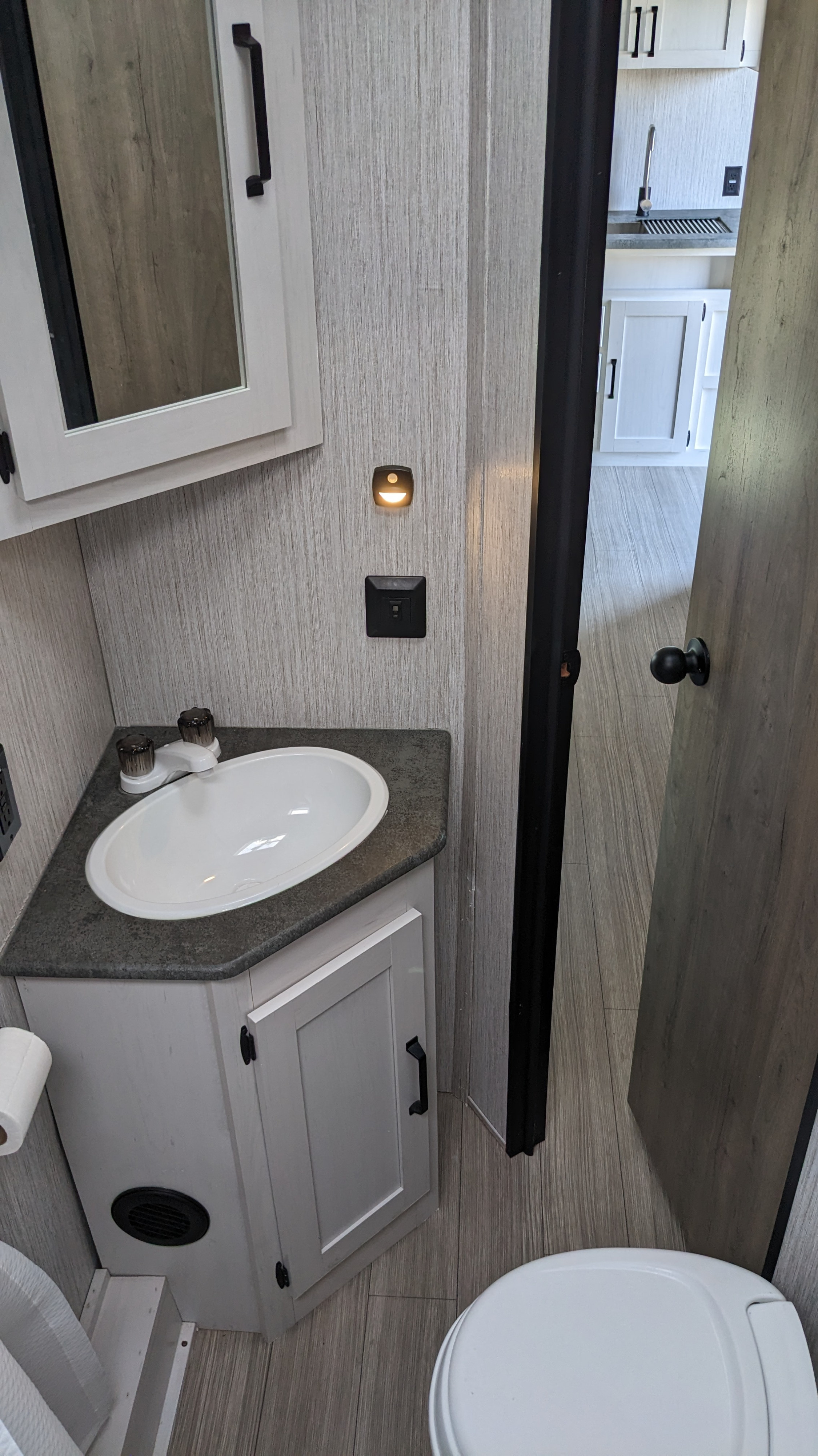 Travel trailer RV Rental 