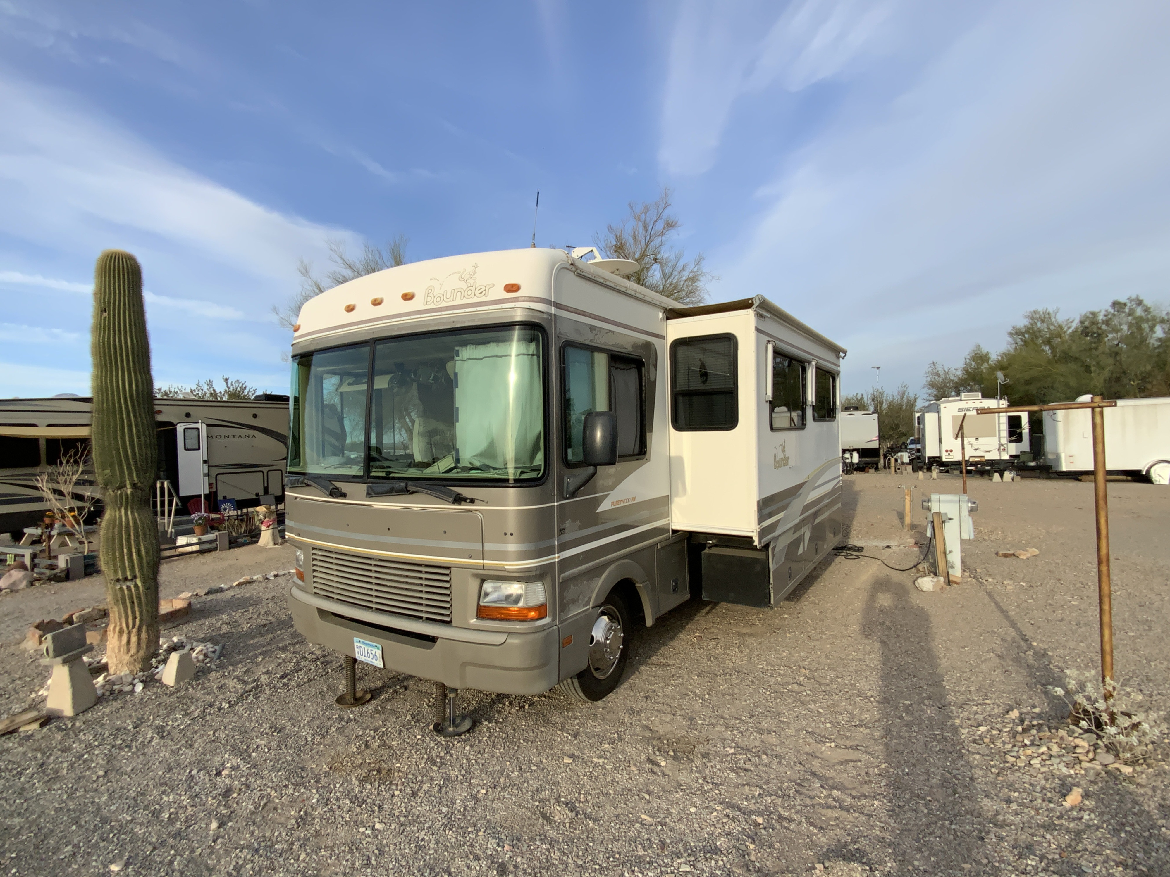 2000 Fleetwood Bounder