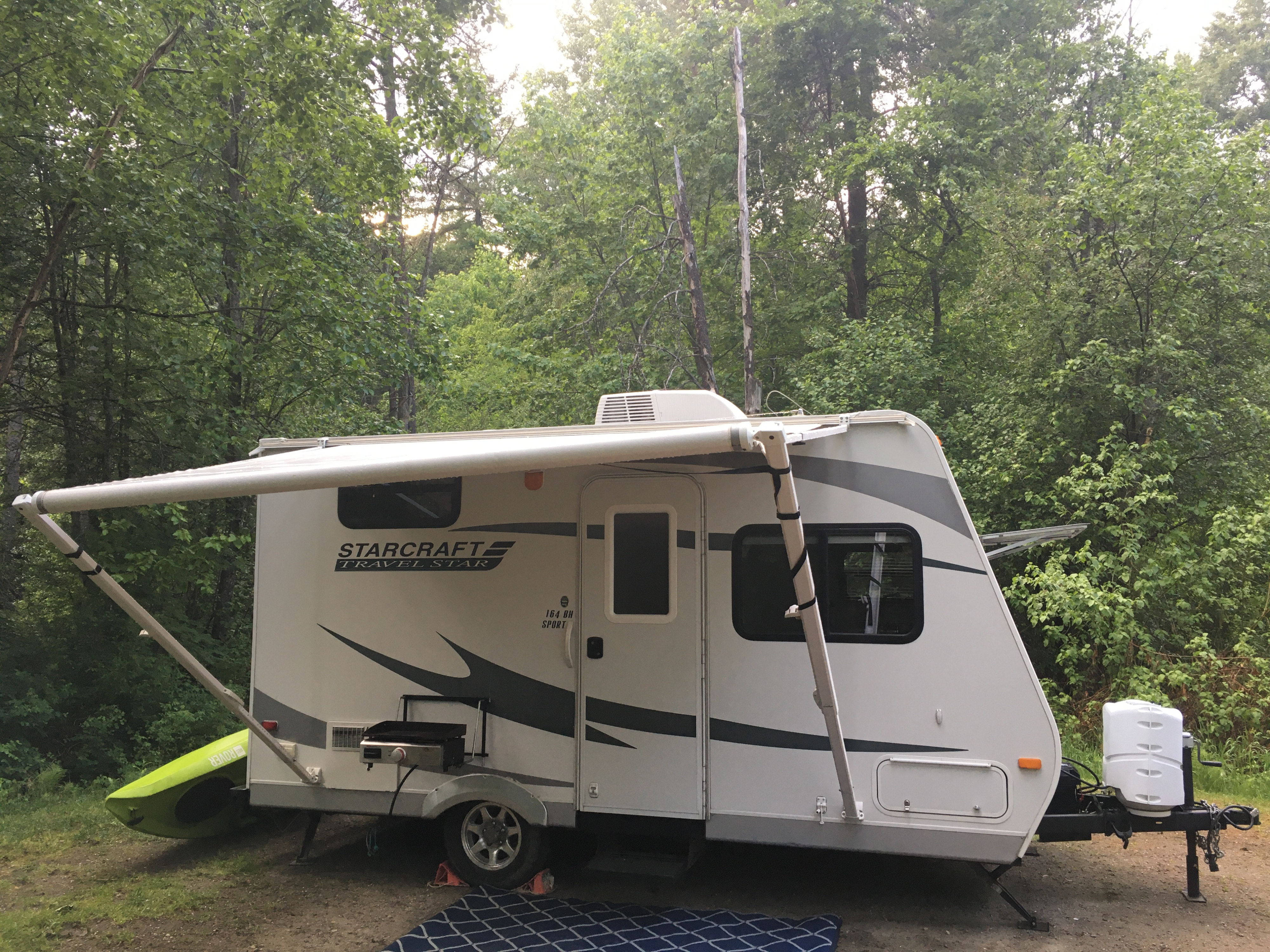 2010 Starcraft Travel Star Sport Travel trailer in Wynndel, BC