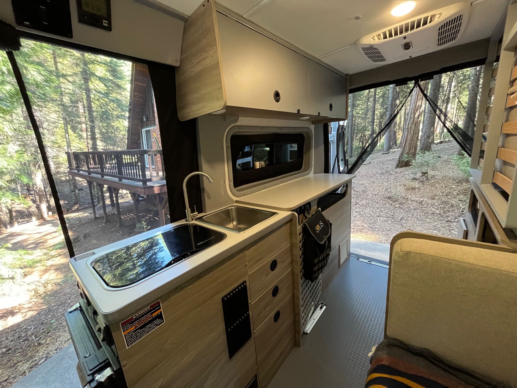 Camper van RV Rental 