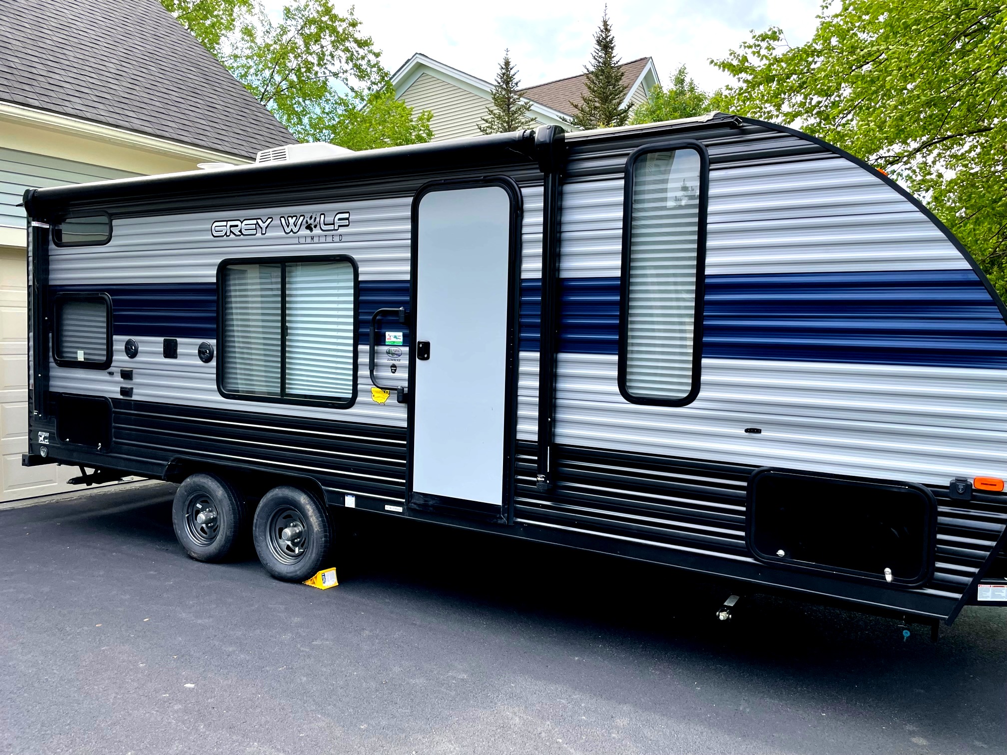2020 Forest River Cherokee Grey Wolf