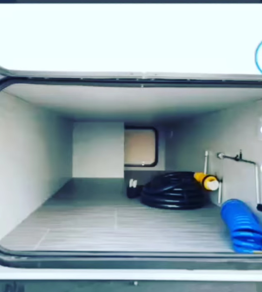 Travel trailer RV Rental 