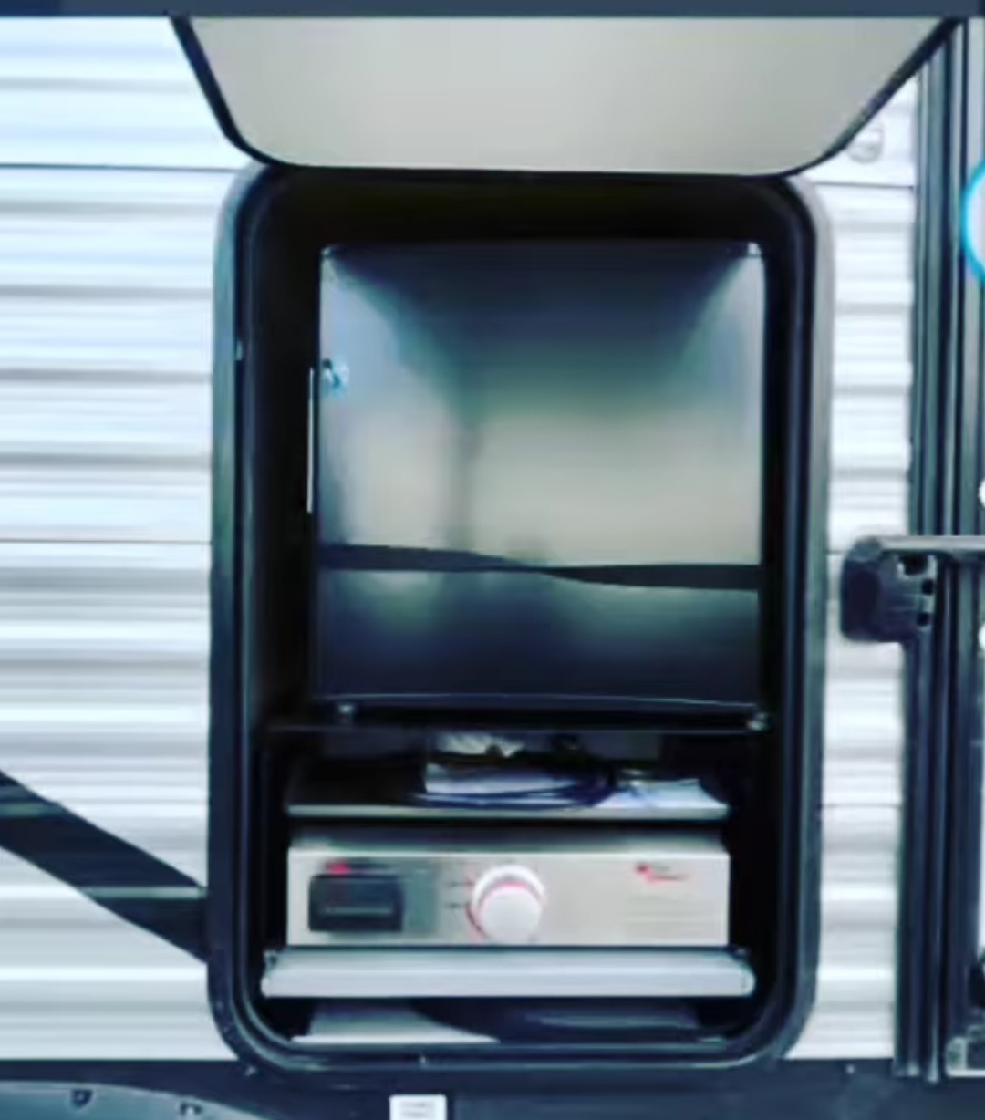 Travel trailer RV Rental 