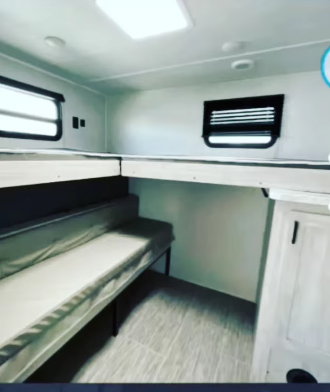 Travel trailer RV Rental 