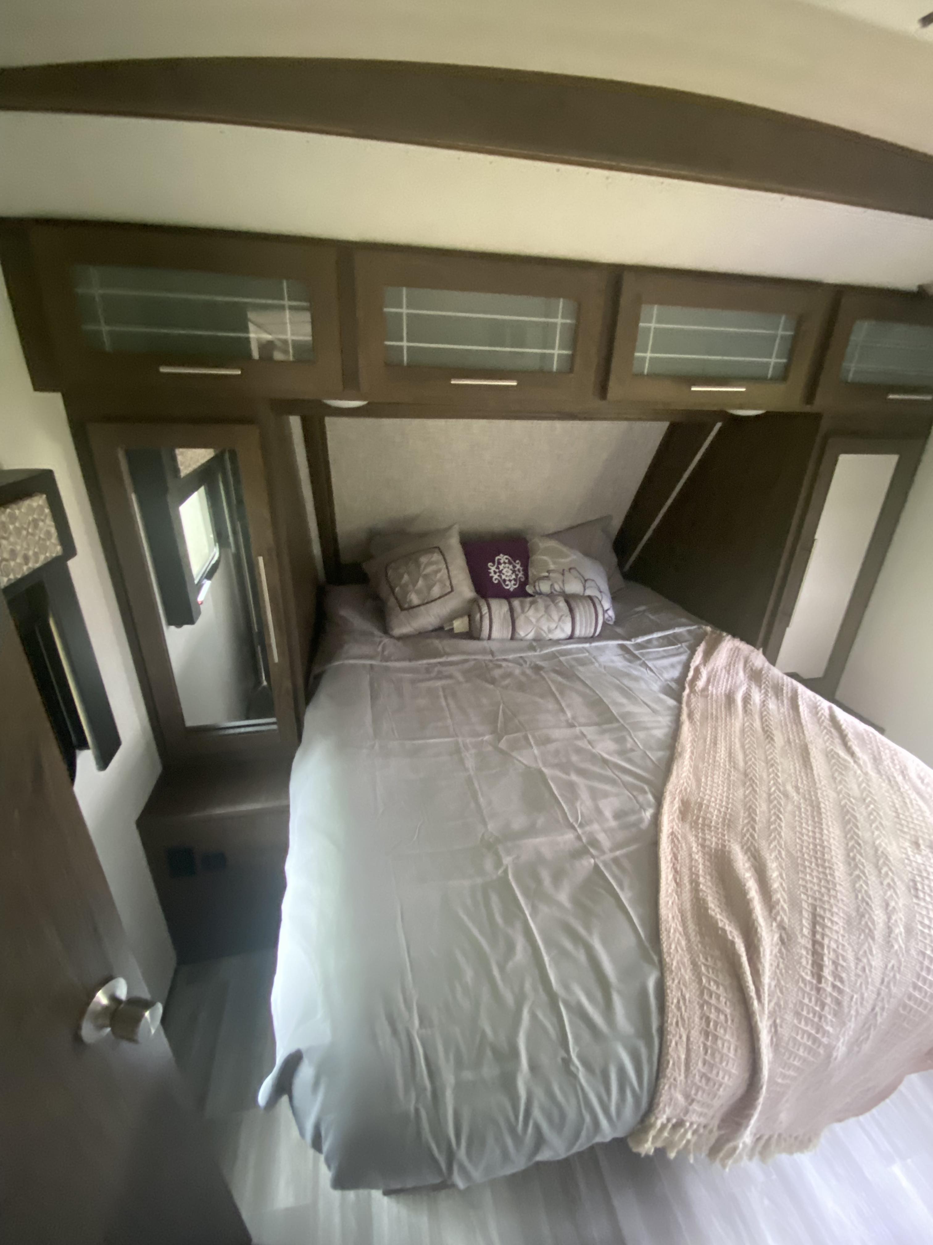 Queen Bedroom. Forest River Salem Hemisphere 2020