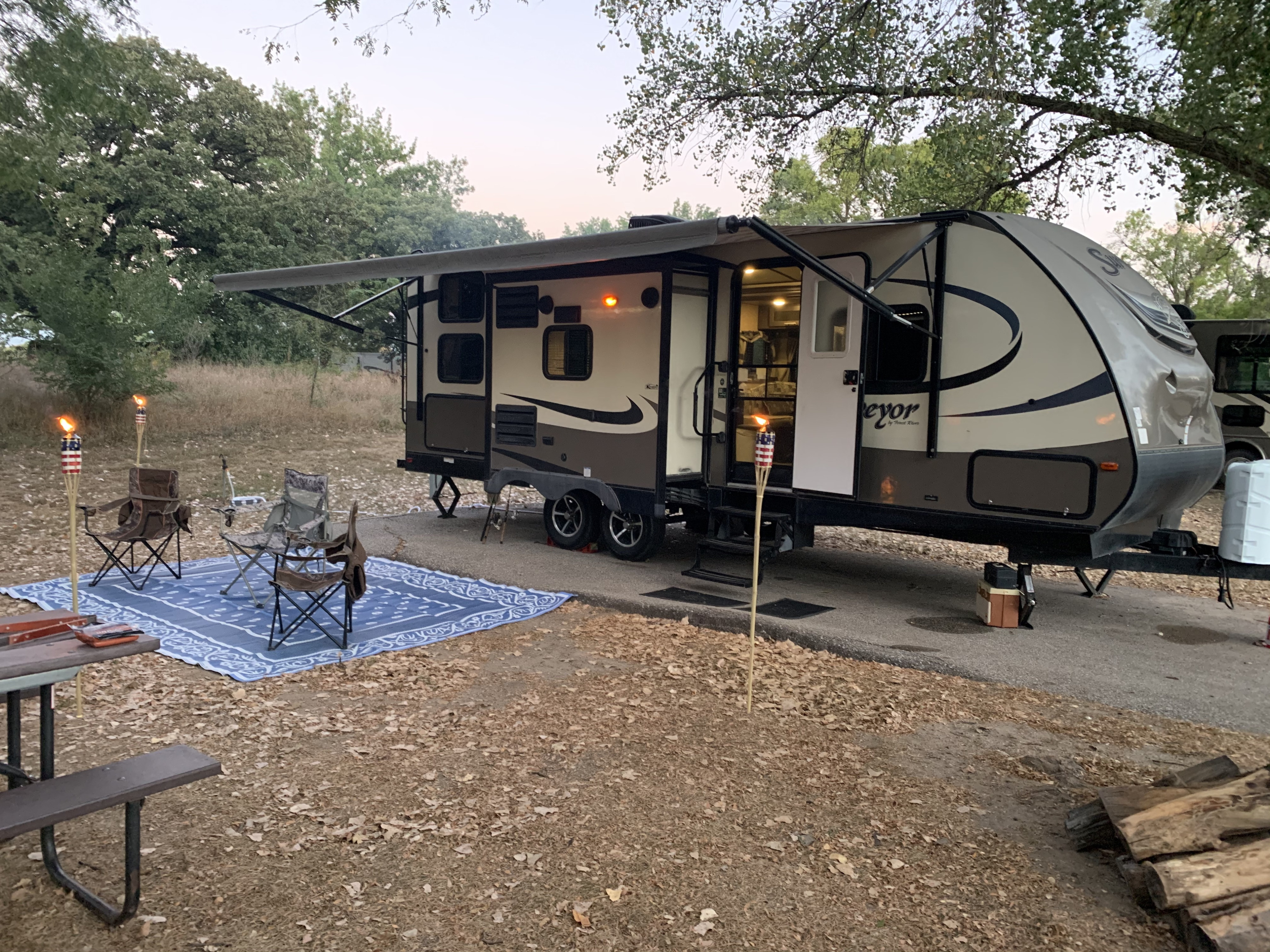 2017 Forest River Surveyor