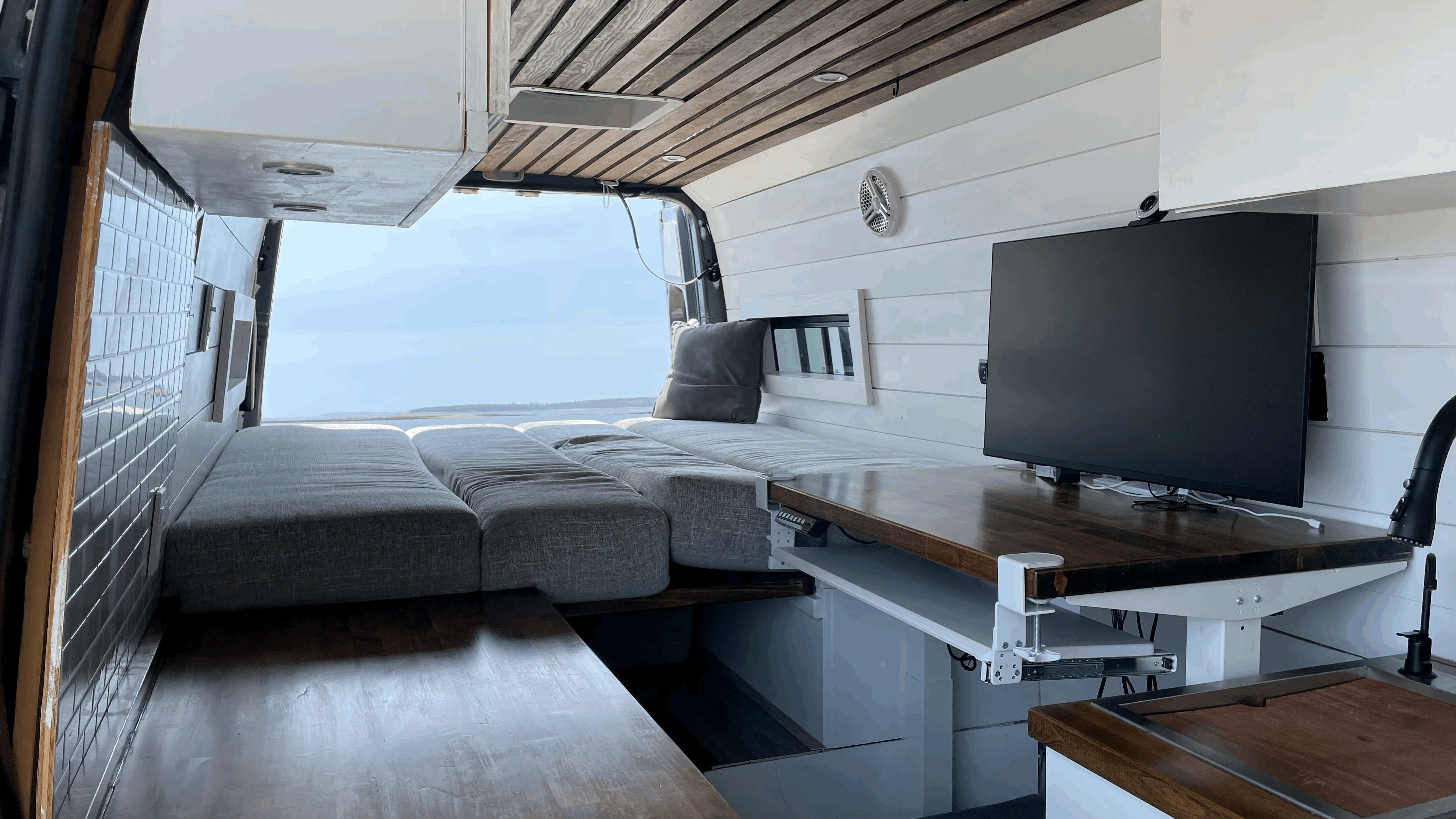 Camper van RV Rental 