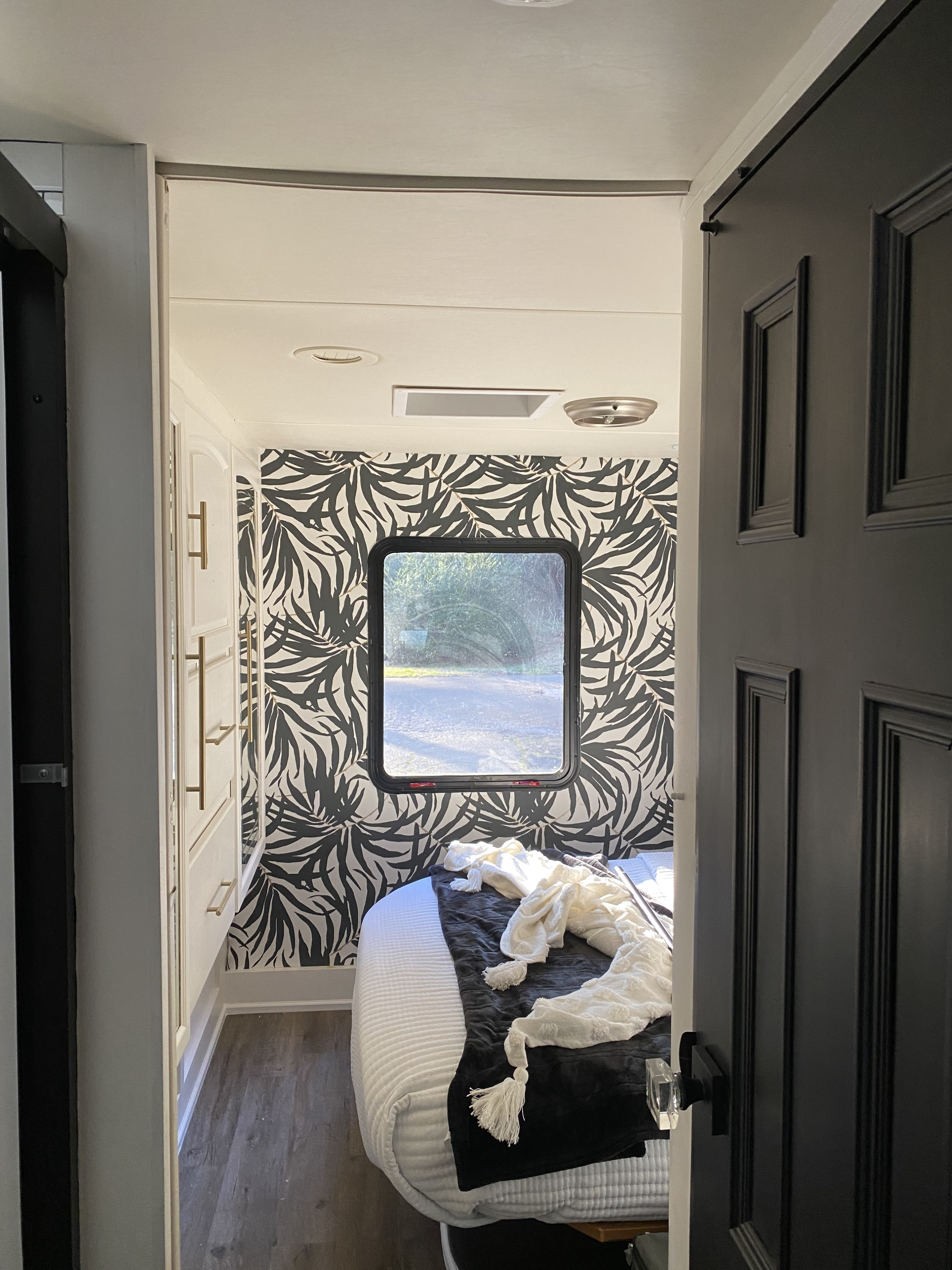 Queen memory foam mattress in bedroom. Bedroom has sliding privacy door.  . Jayco Melbourne 2007