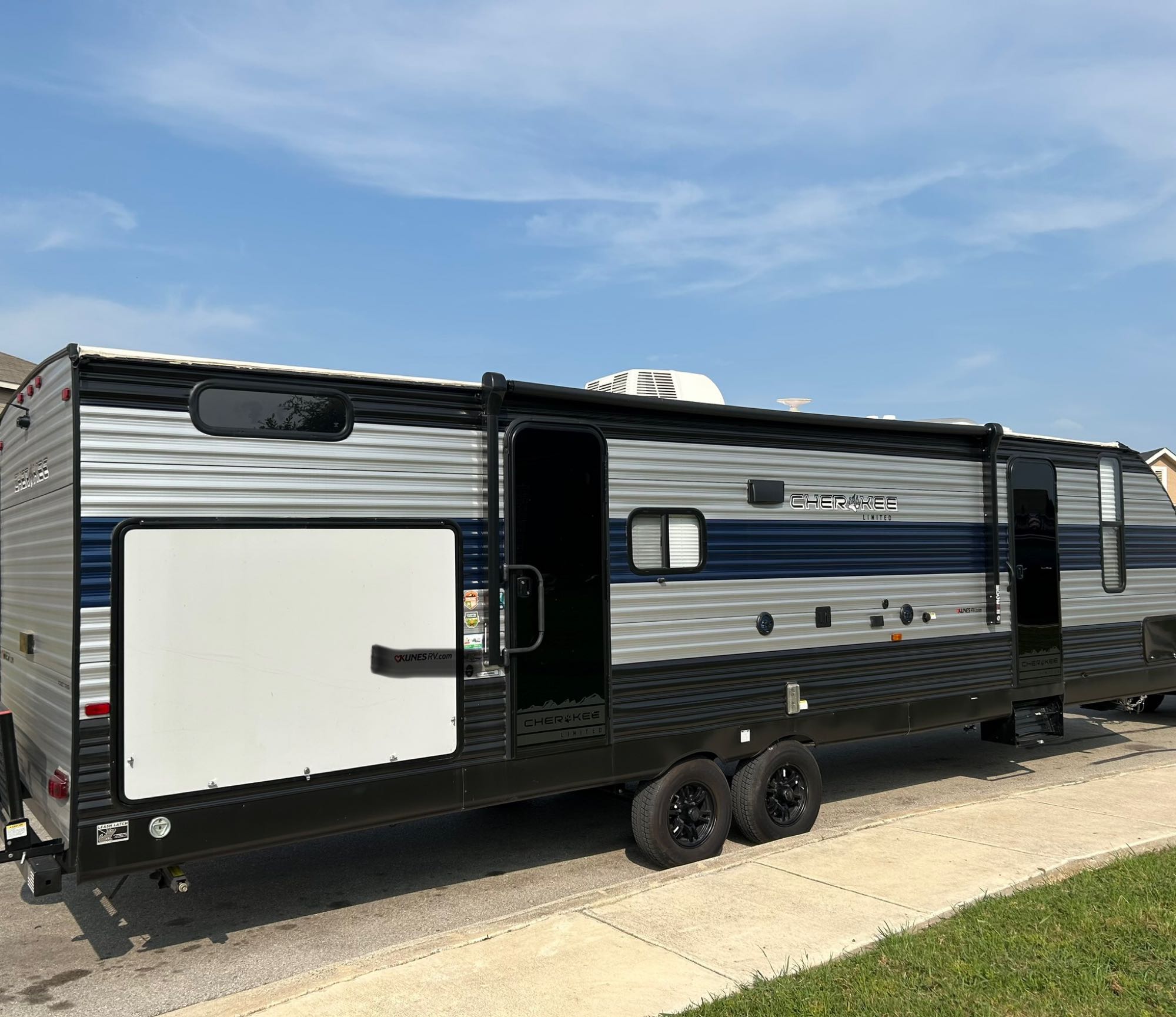 Travel trailer RV Rental 