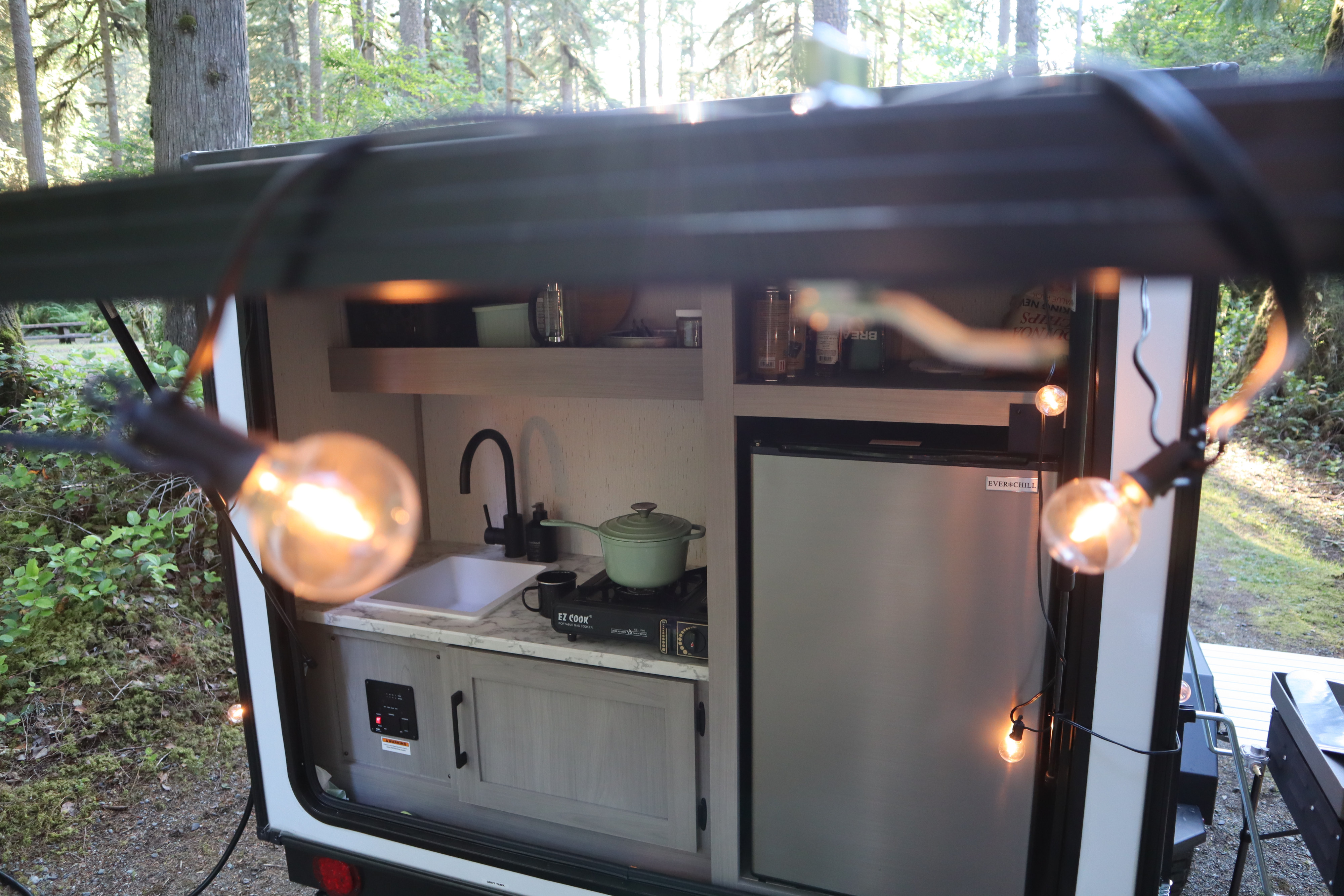 Travel trailer RV Rental 