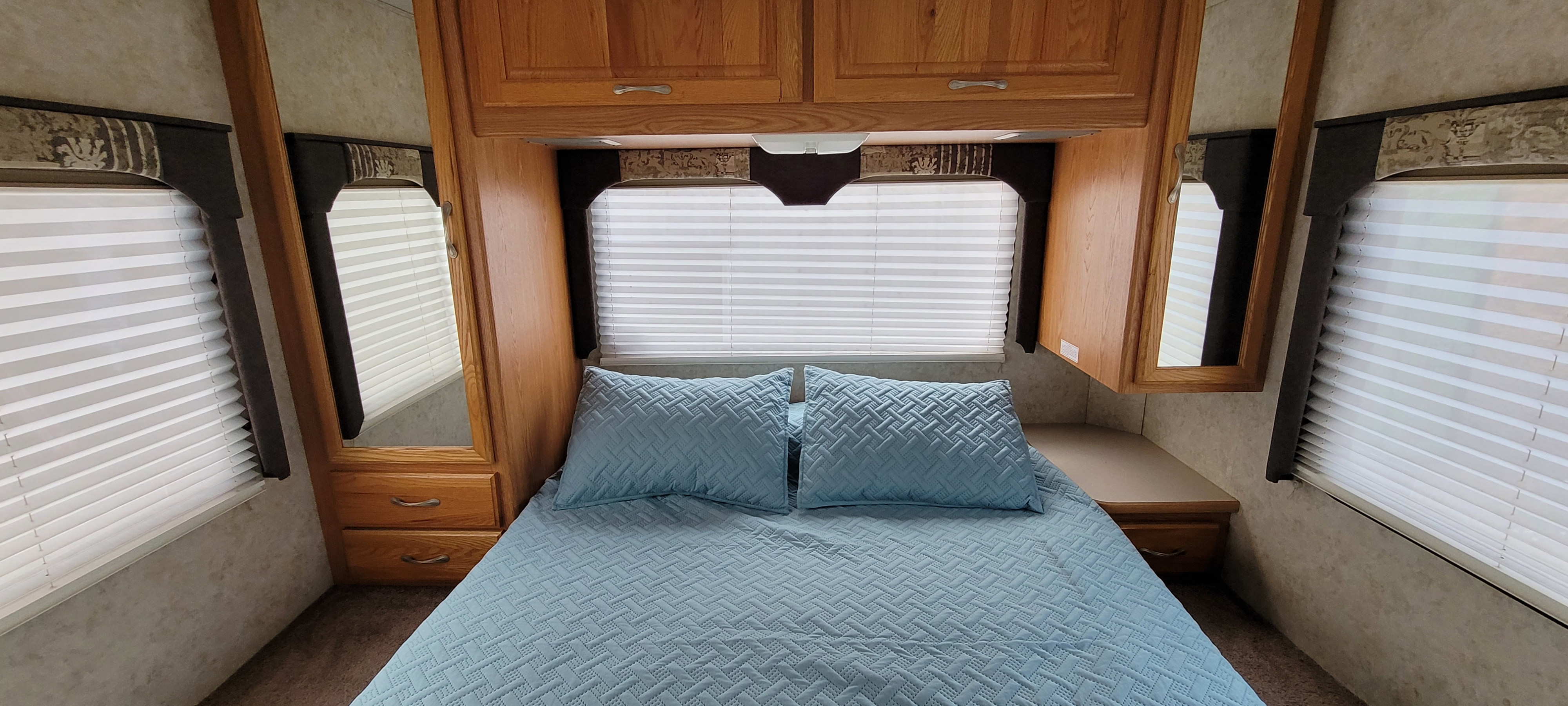 Four Winds 5000 2004