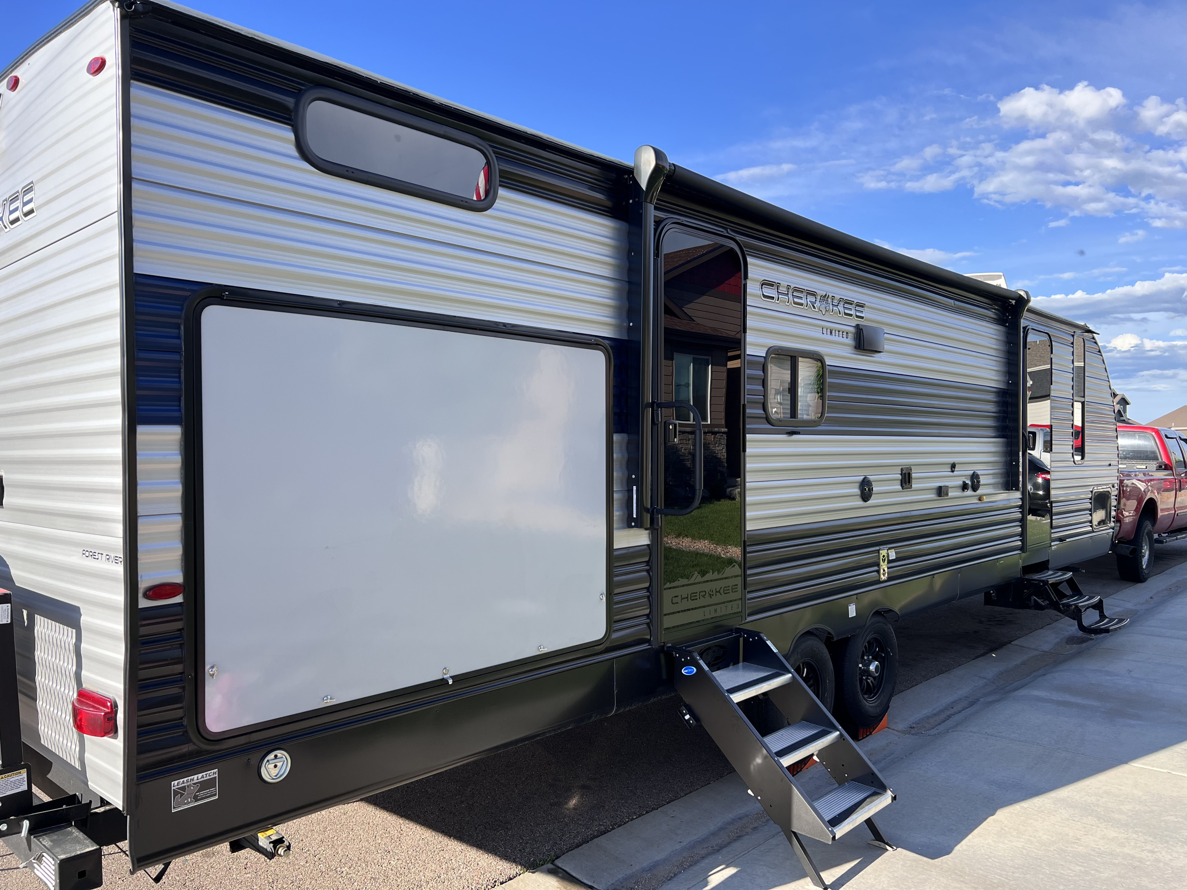 Brand New 2022 Forest River Cherokee Bunkhouse