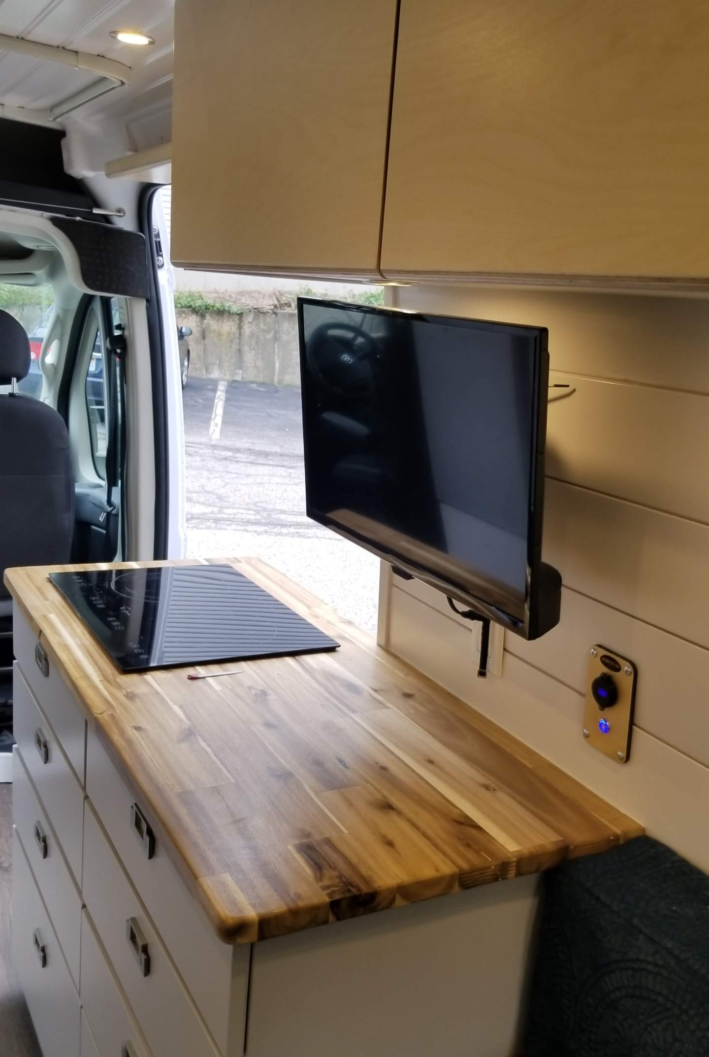 Camper van RV Rental 