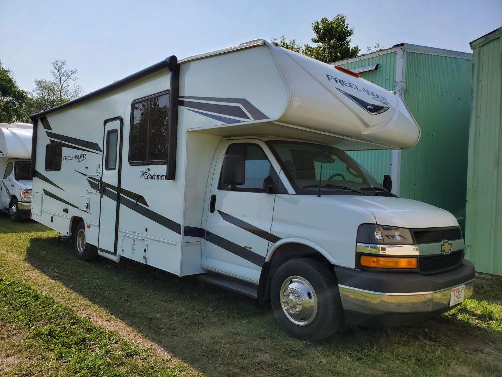 2023 Coachmen Freelander 27QB