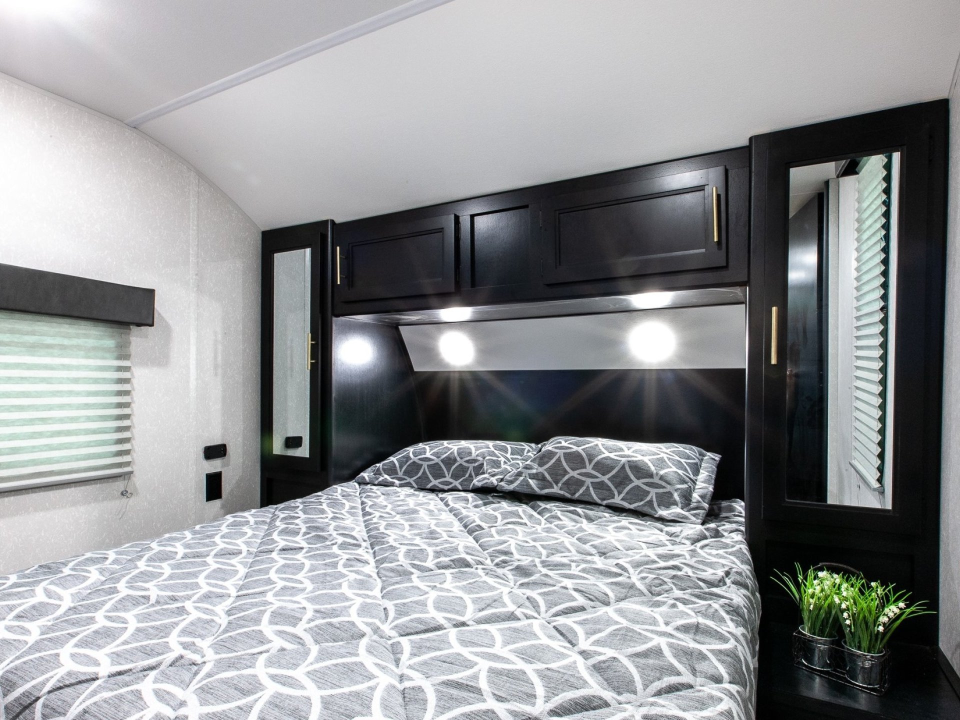 Forest River Cherokee 2021