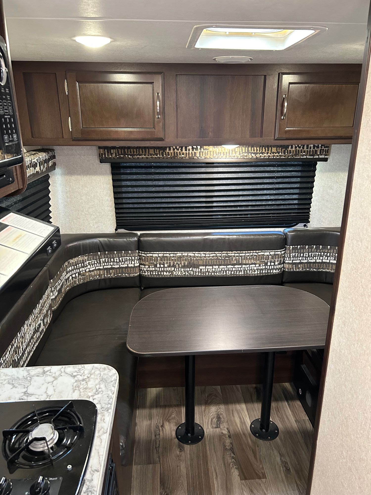 Travel trailer RV Rental 