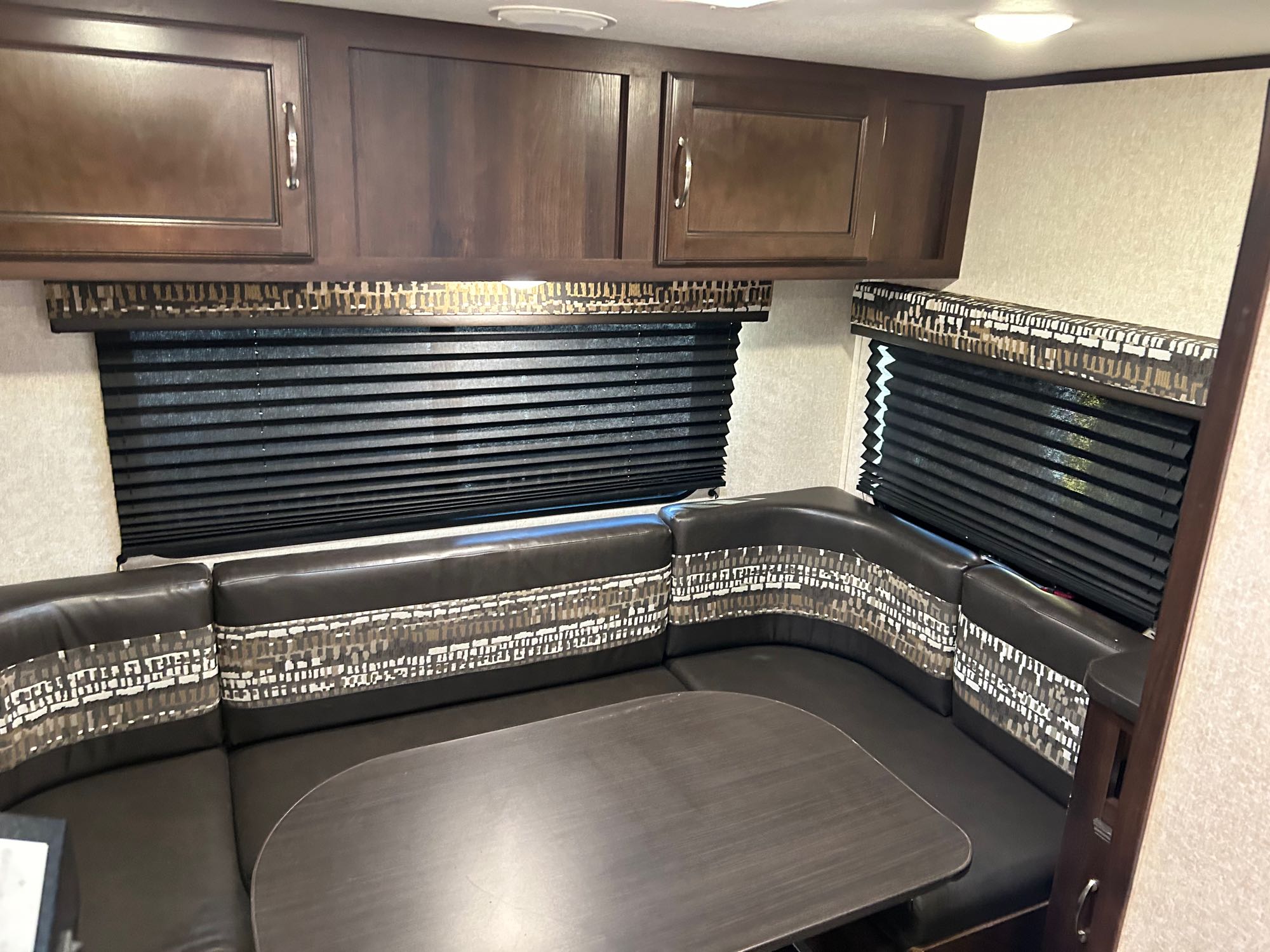 Travel trailer RV Rental 