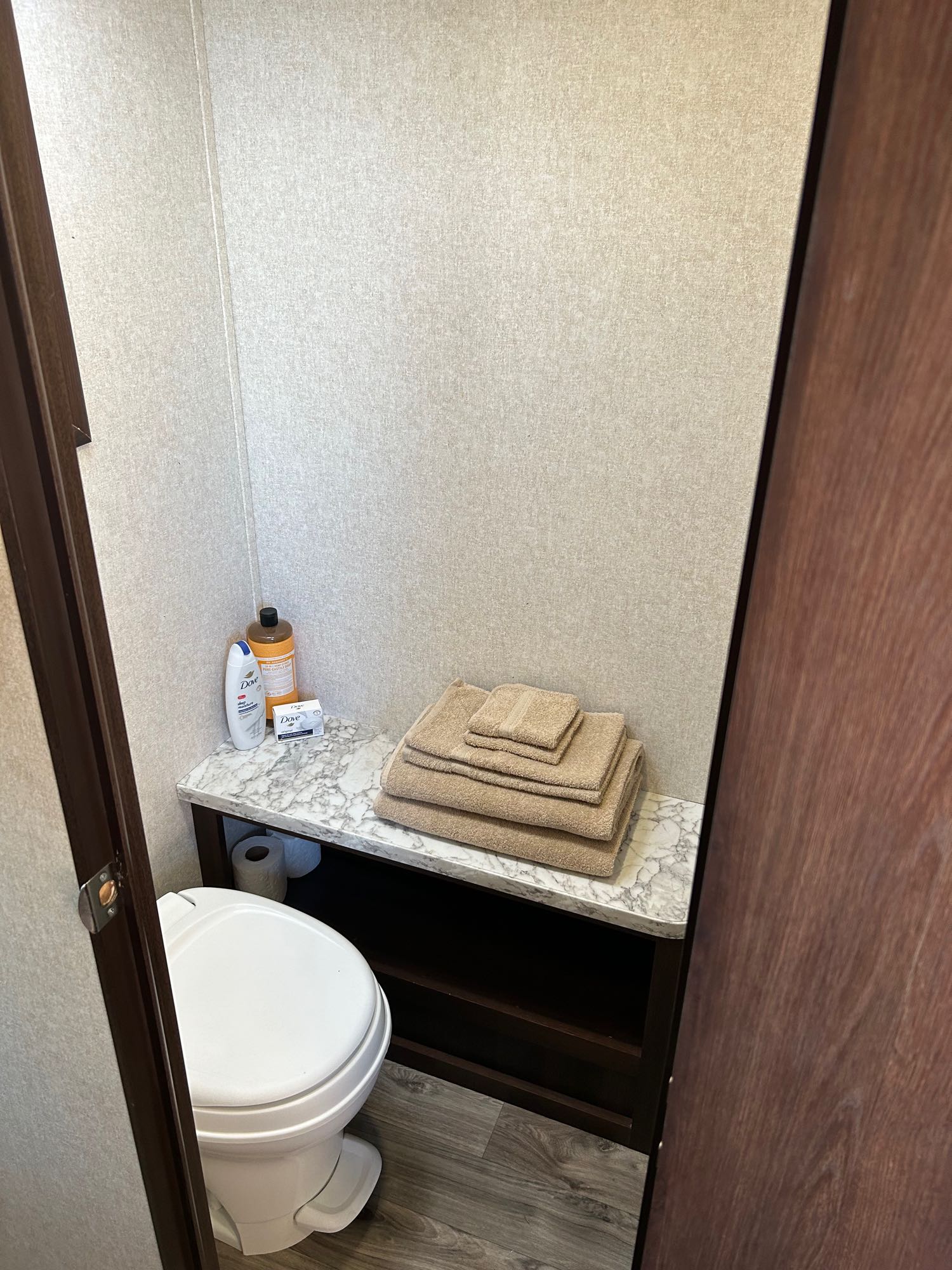 Travel trailer RV Rental 