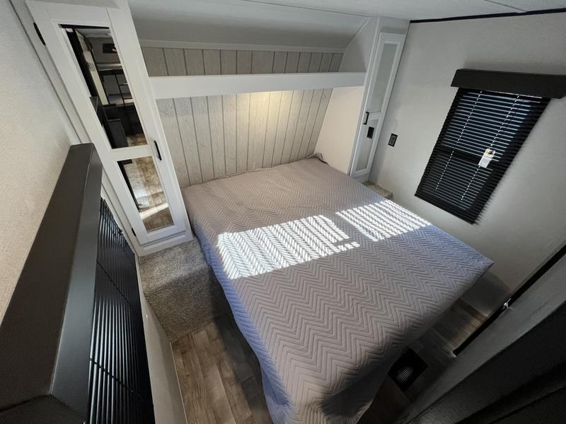 Keystone RV Hideout 2021