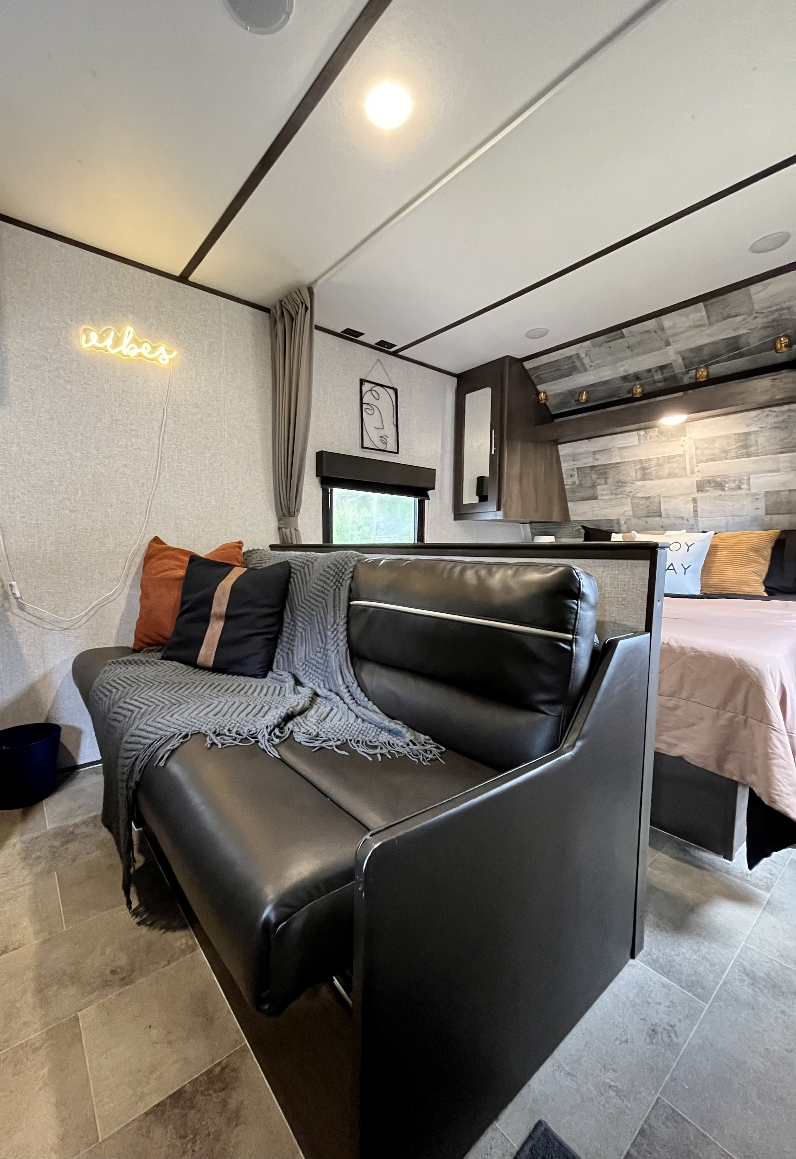 Travel trailer RV Rental 