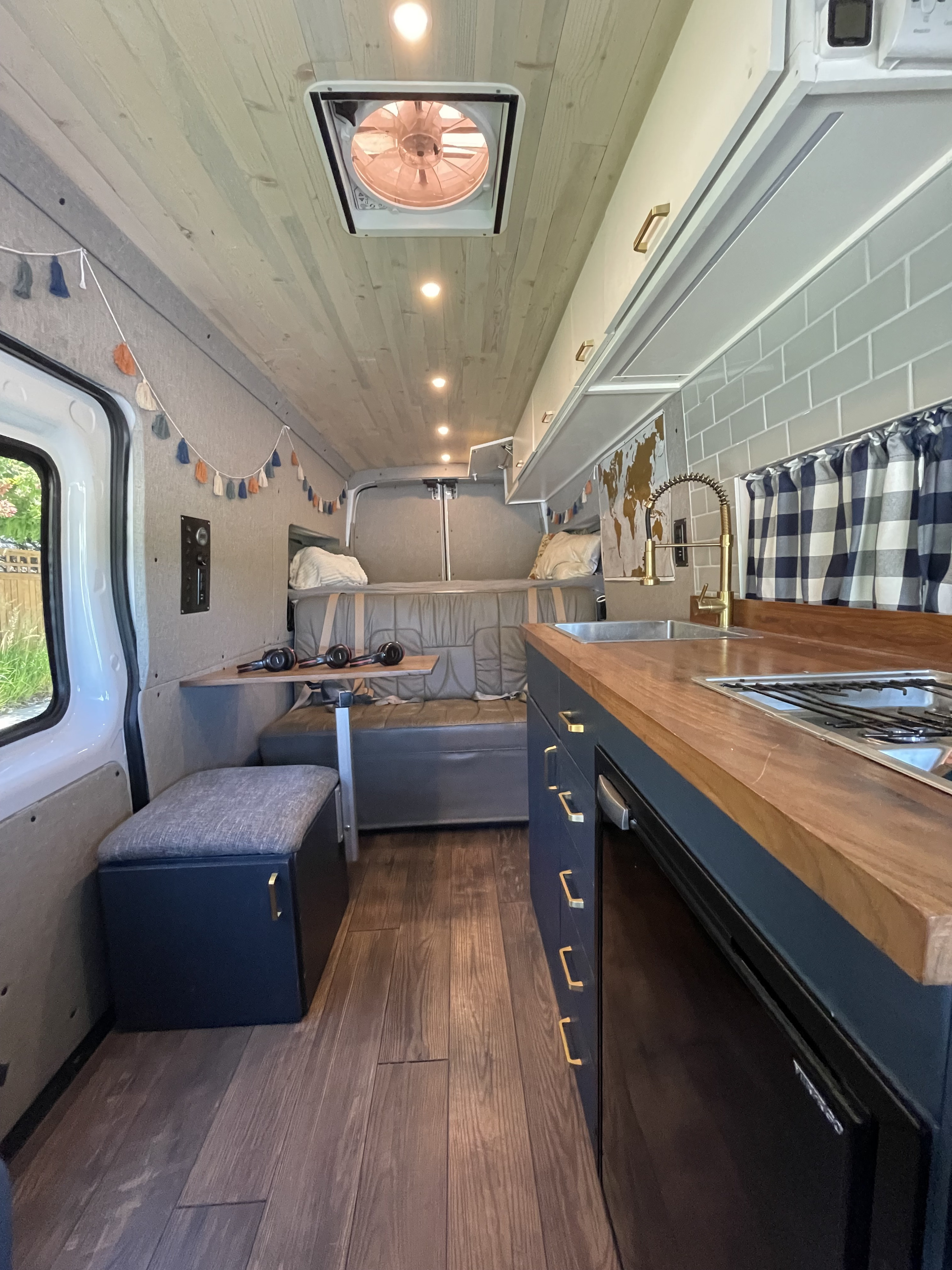 Camper van RV Rental 