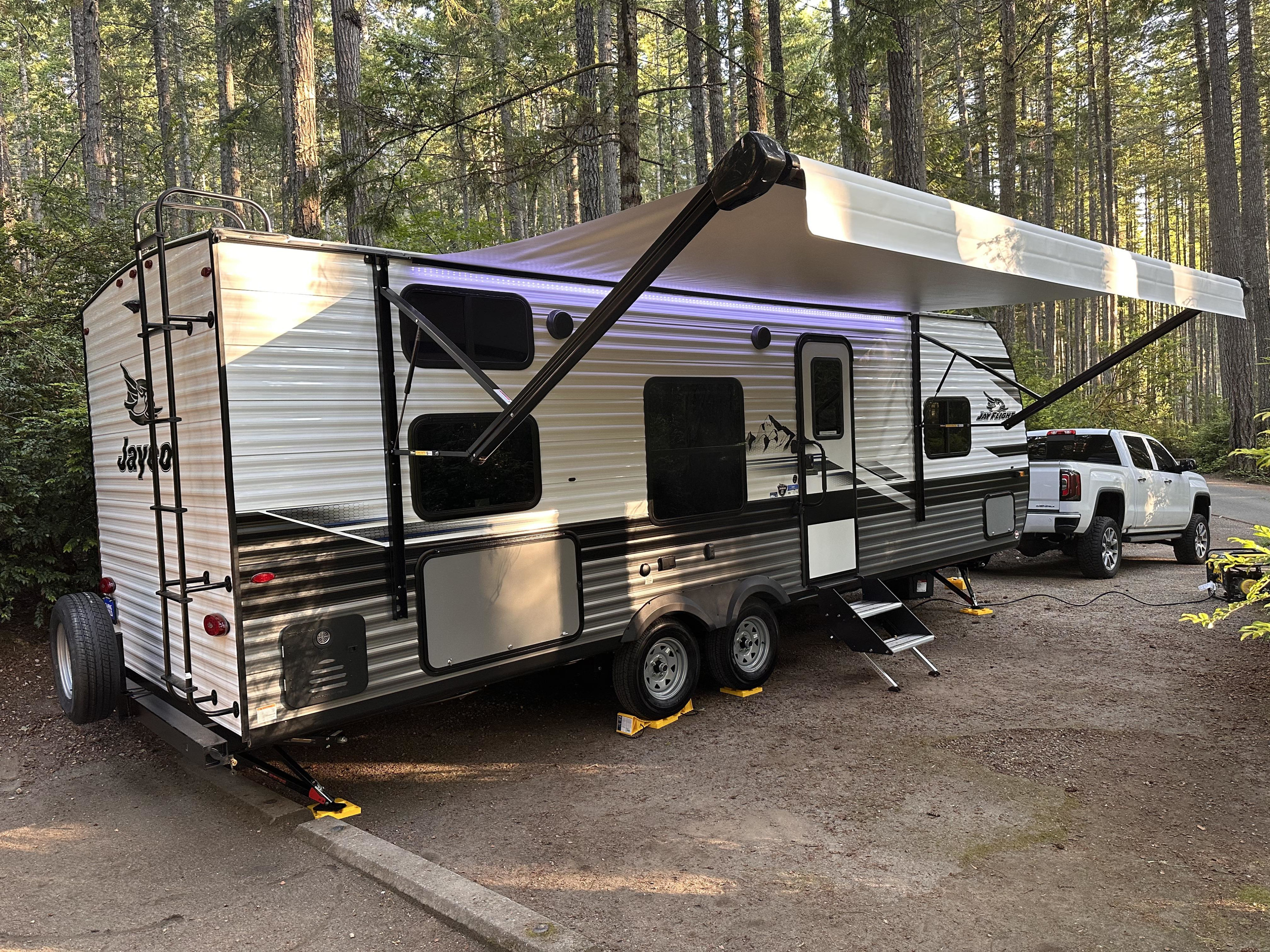 Travel trailer RV Rental 