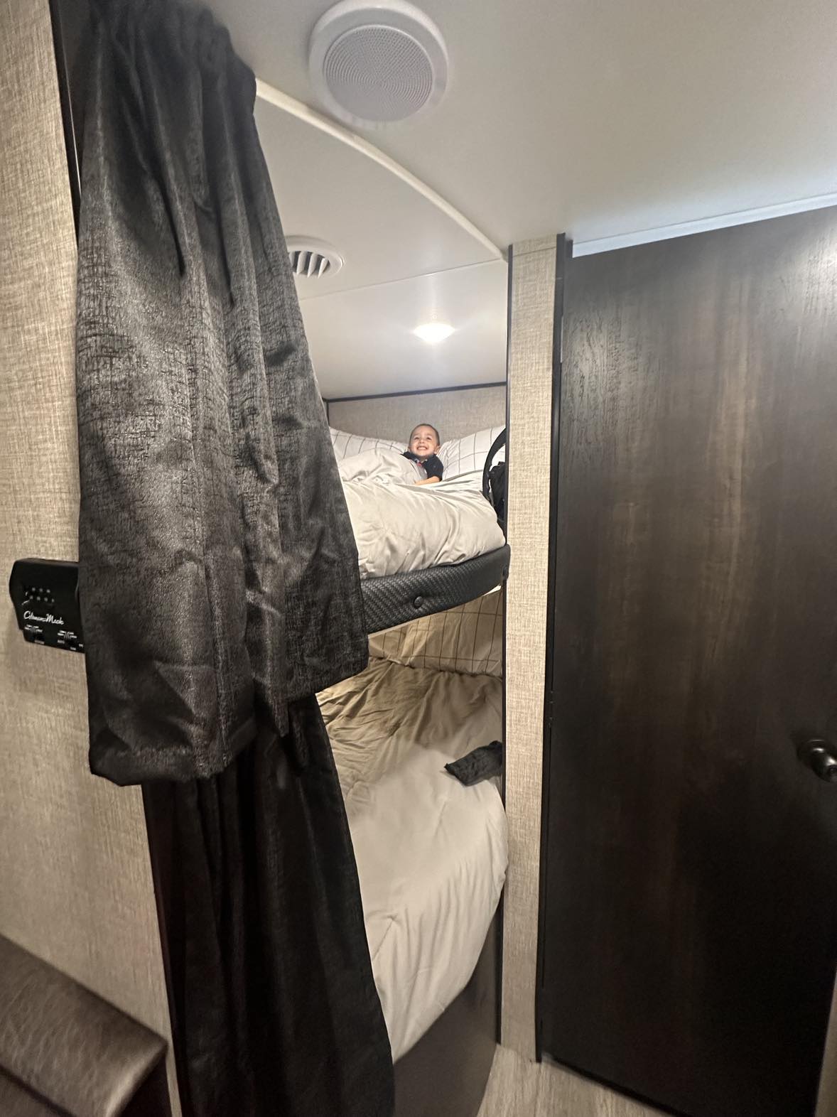 Travel trailer RV Rental 