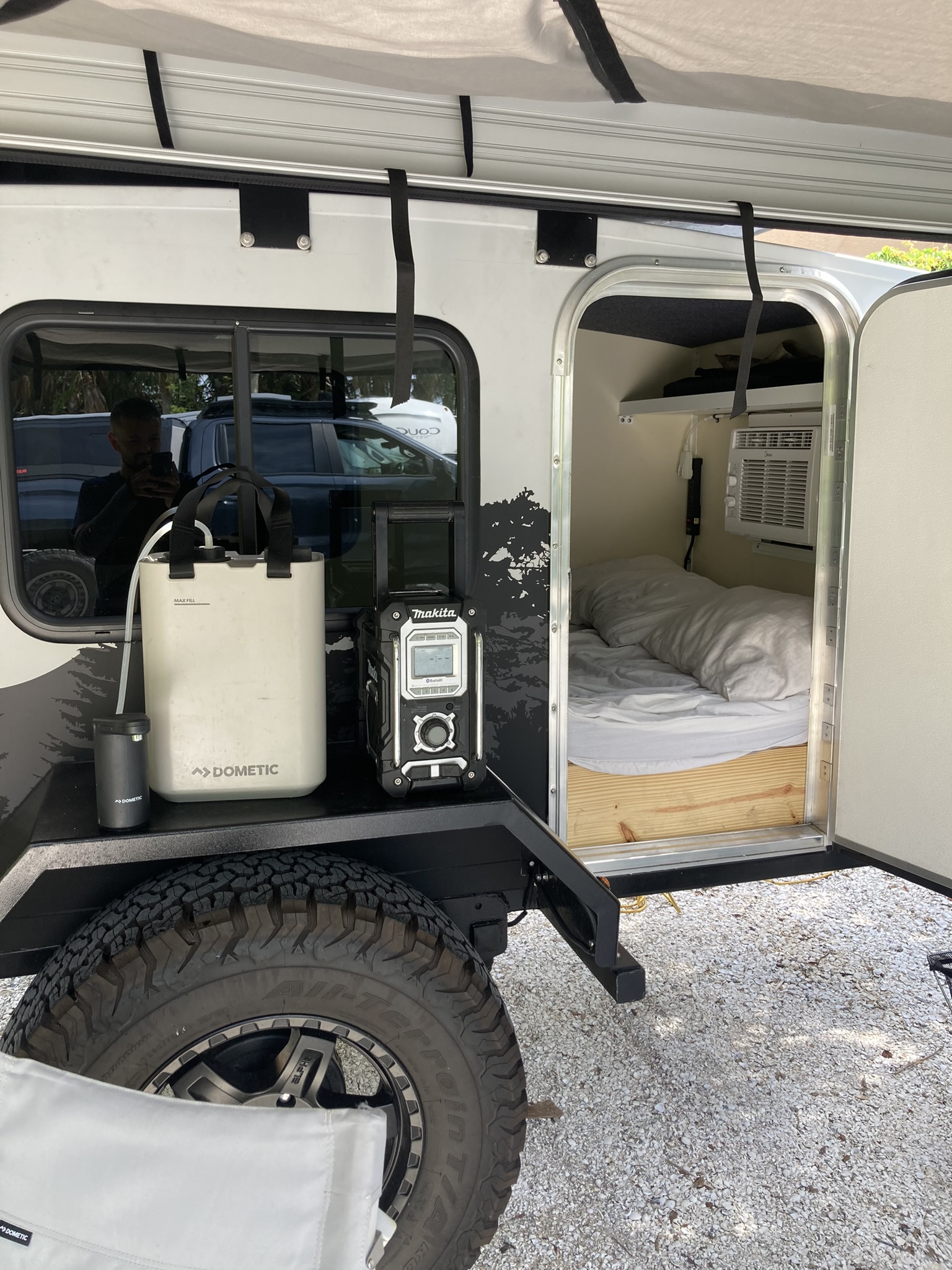 Travel trailer RV Rental 