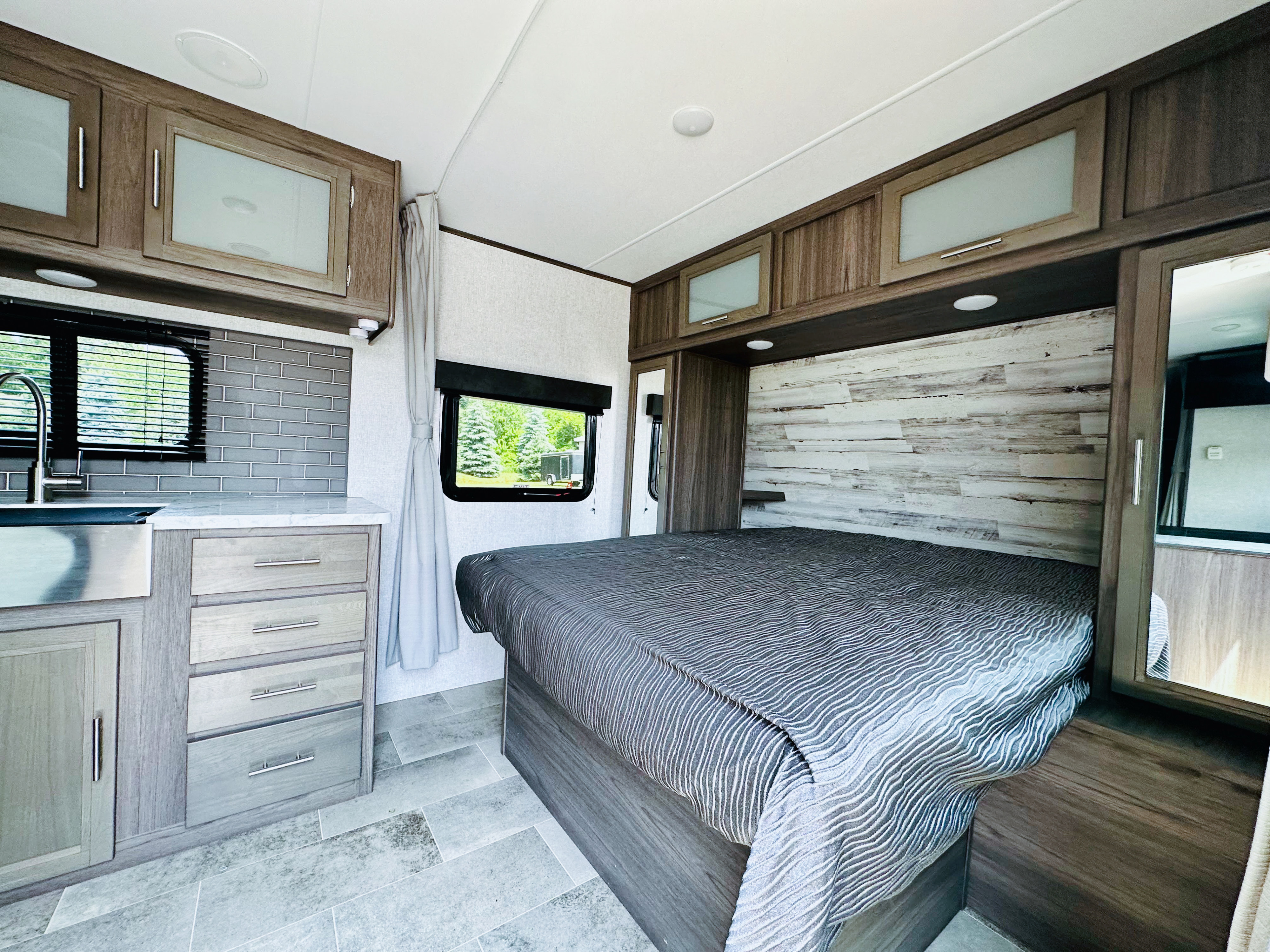 Dutchmen Kodiak Ultra Lite 2020