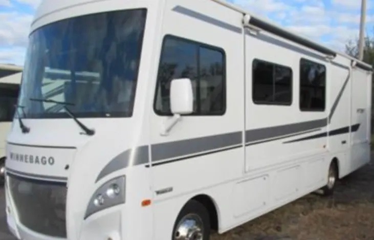 2018 Winnebago Intent