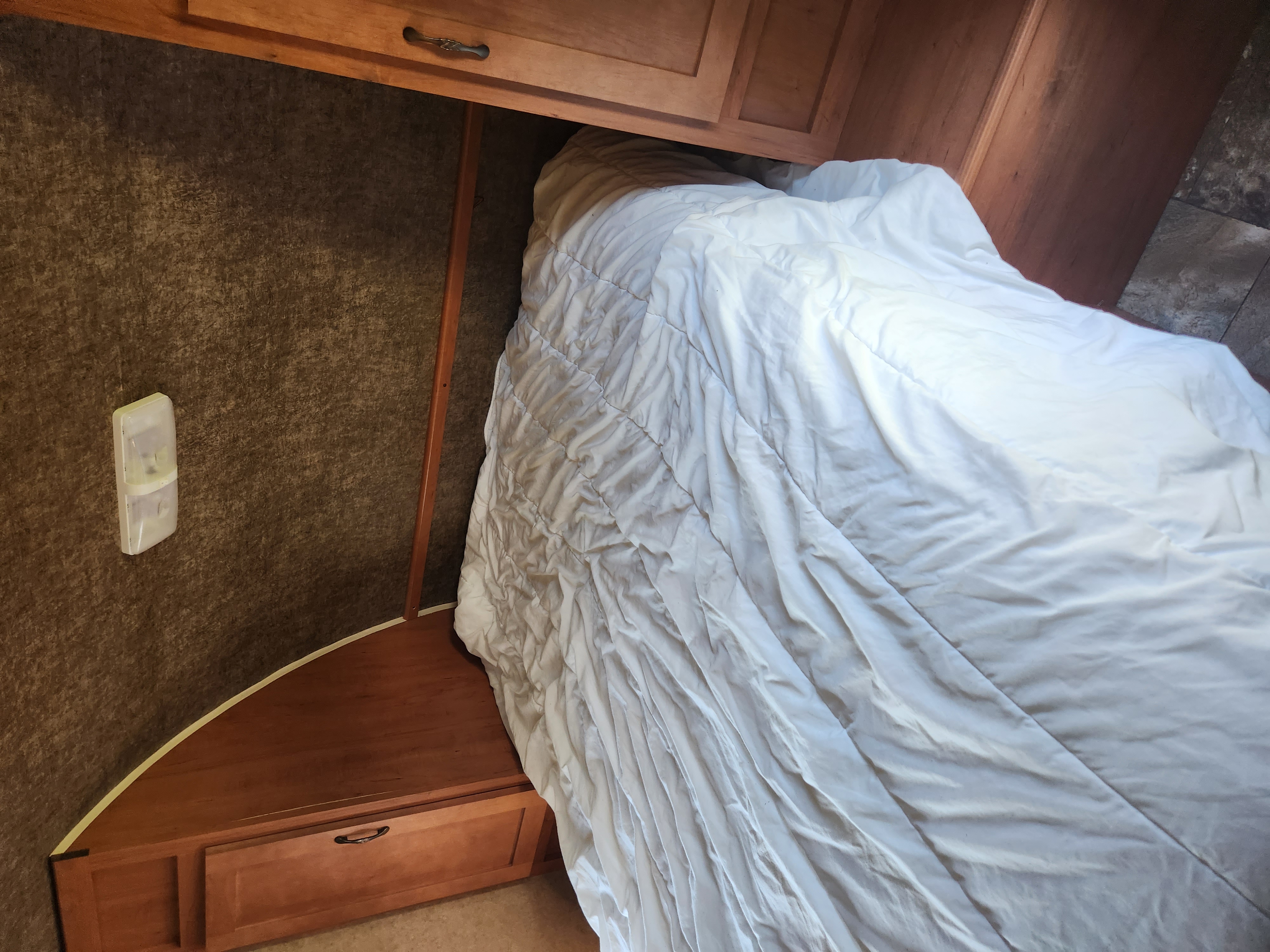 Master Sleeping area. Forest River Cherokee Grey Wolf 2015