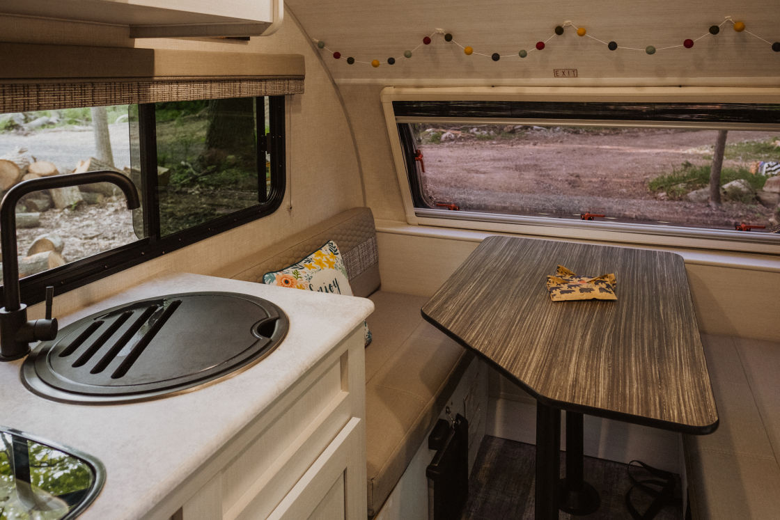 Travel trailer RV Rental 