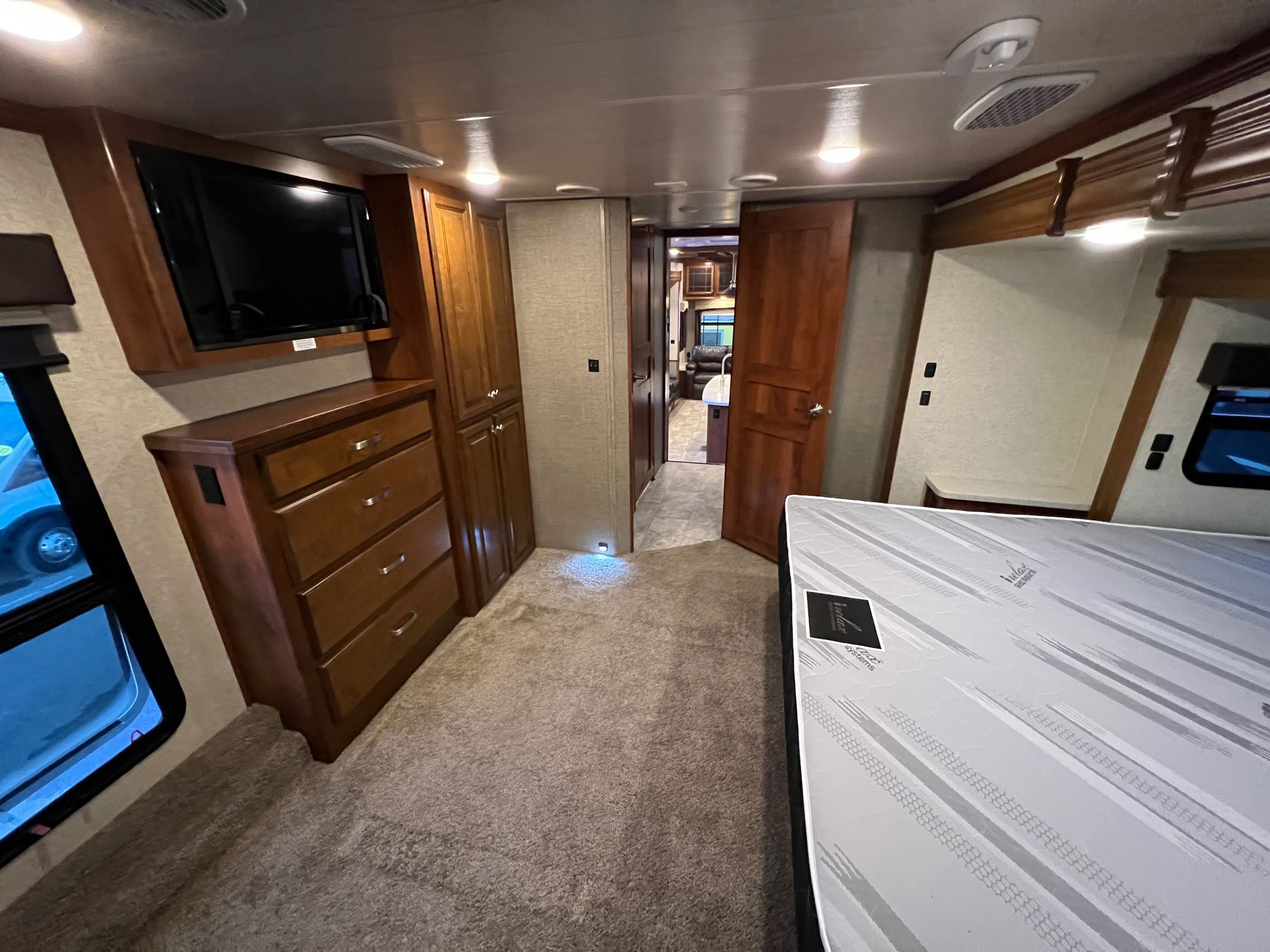 Heartland RVs Bighorn 2018