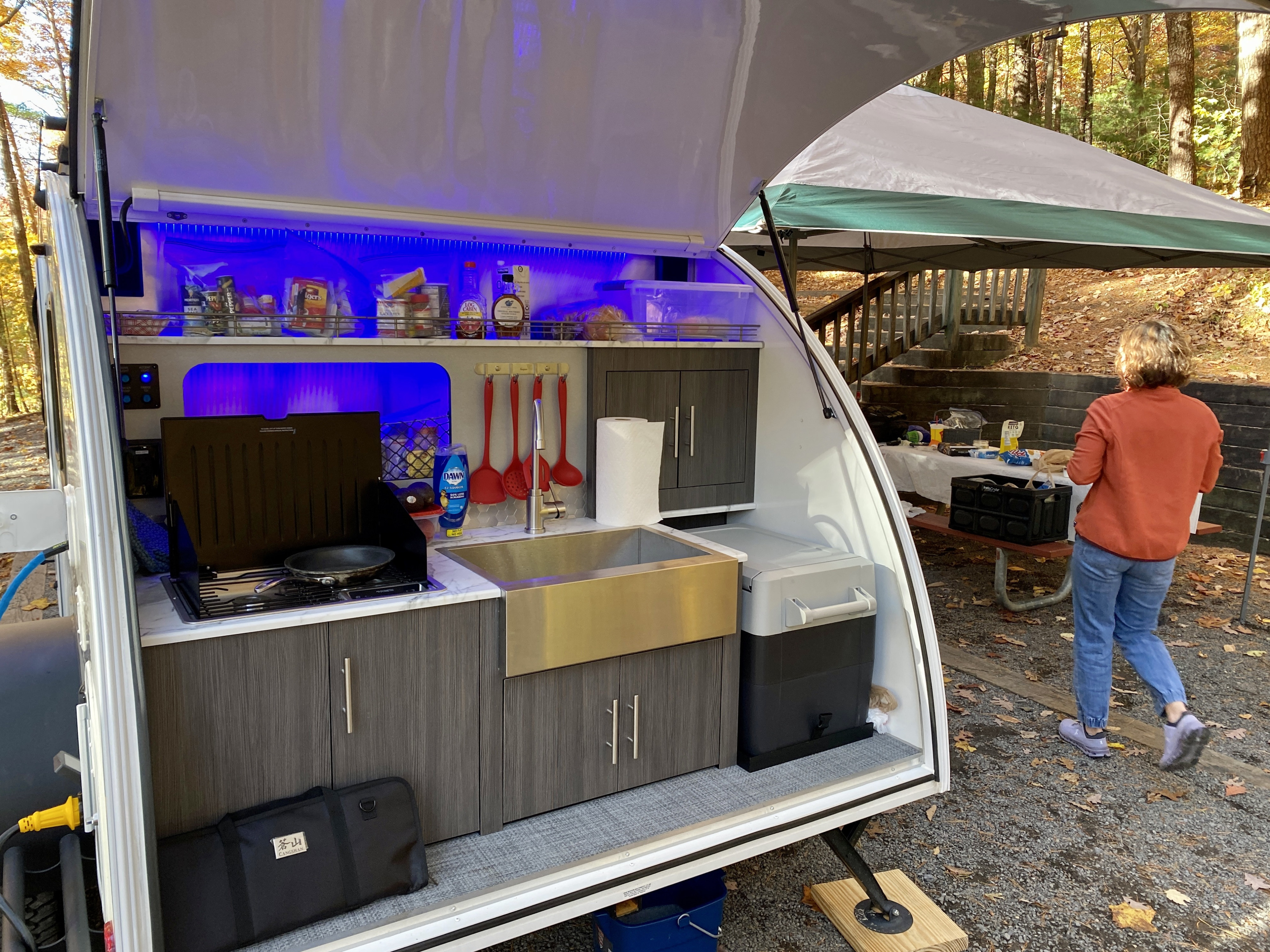 Travel trailer RV Rental 