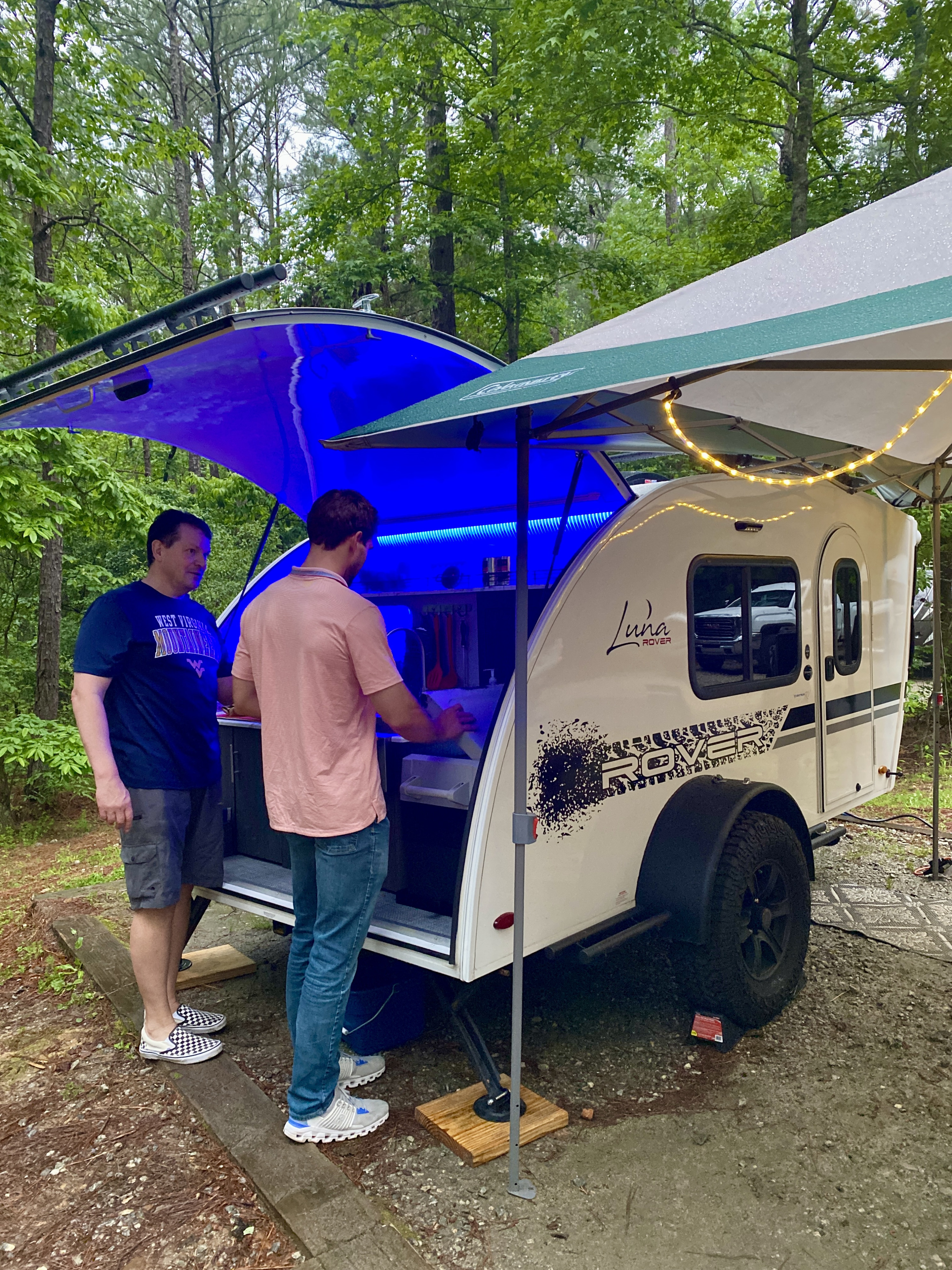 Travel trailer RV Rental 