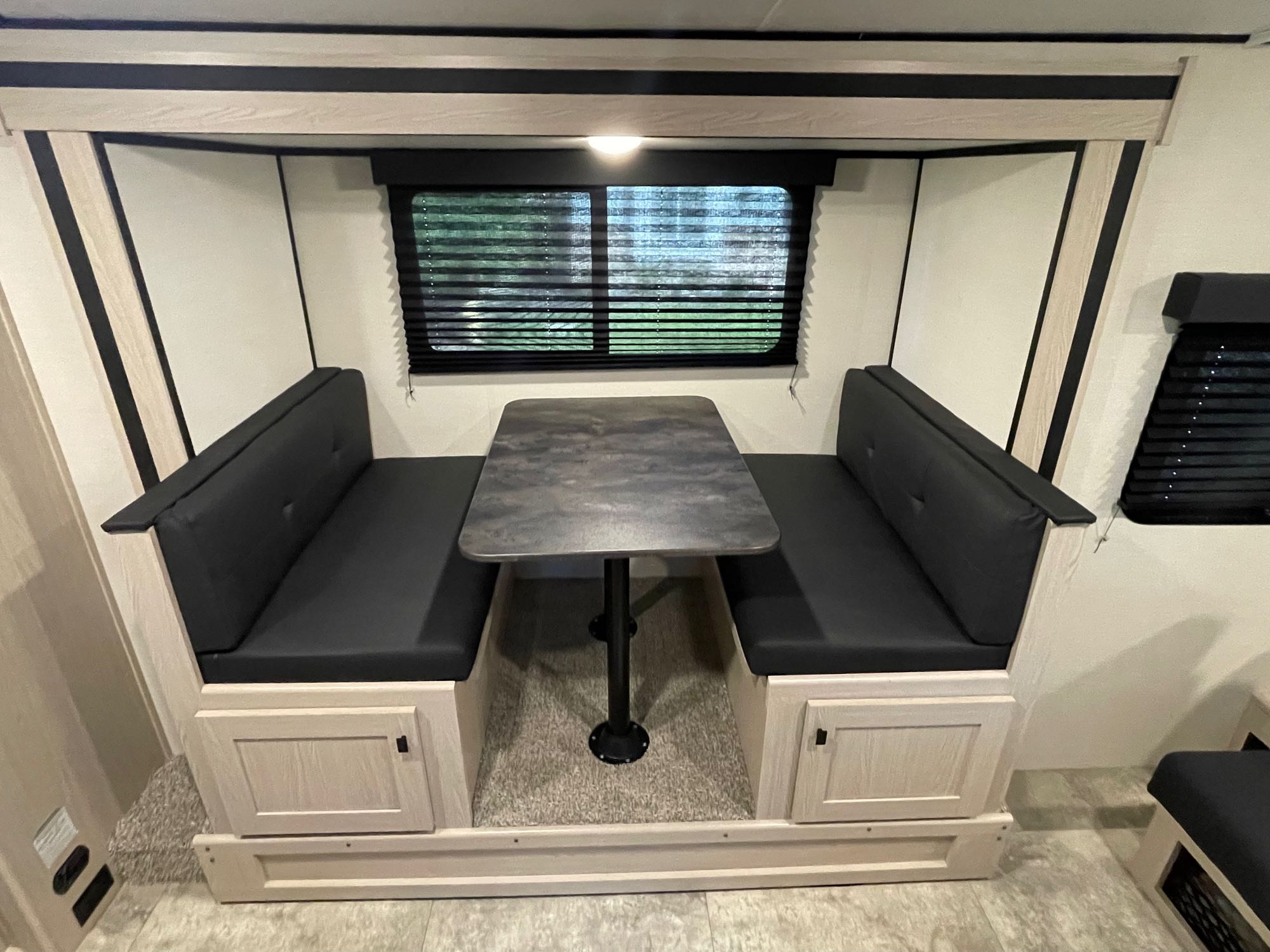 Travel trailer RV Rental 