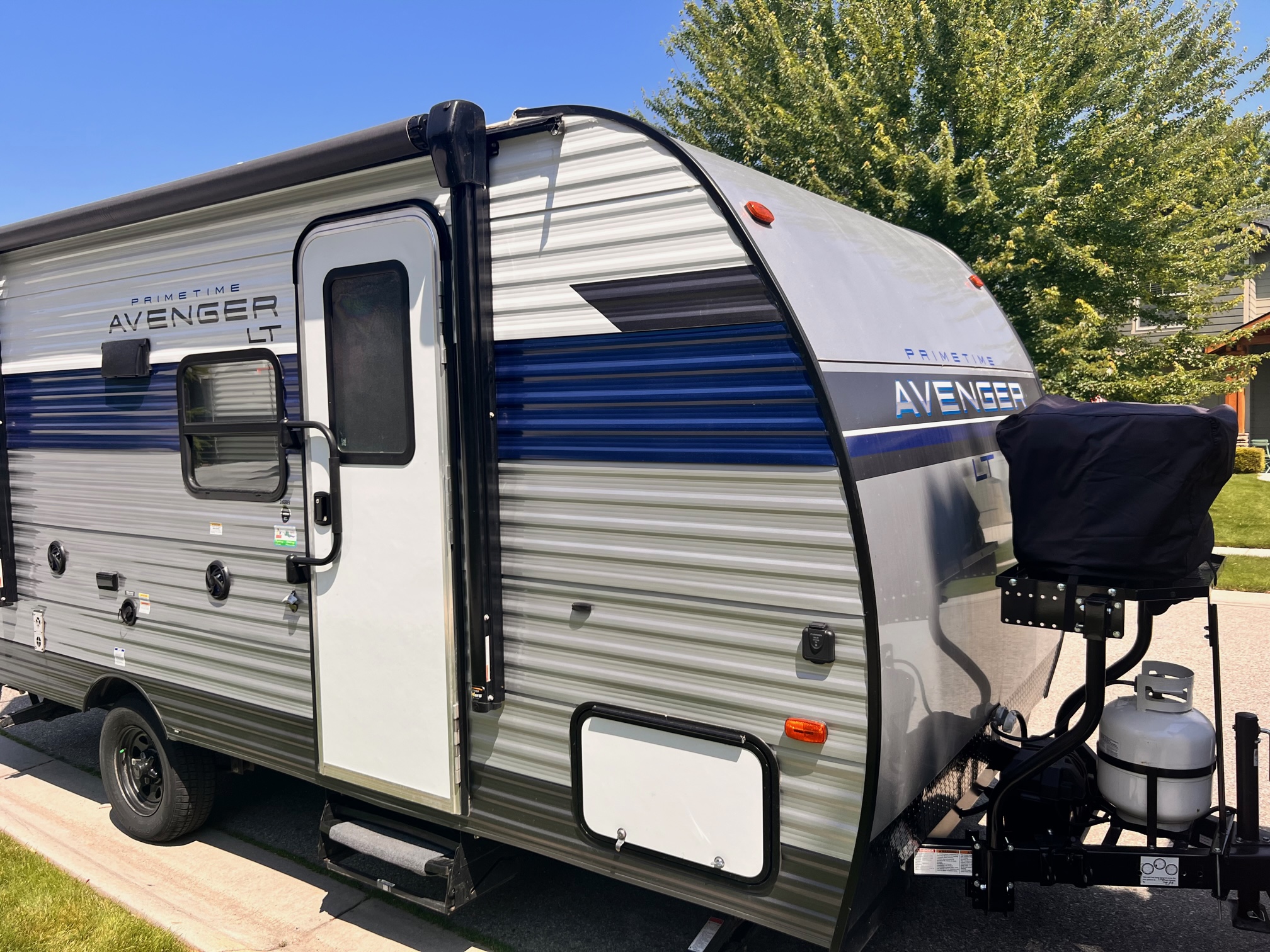 2022 Avenger LT Family Camper