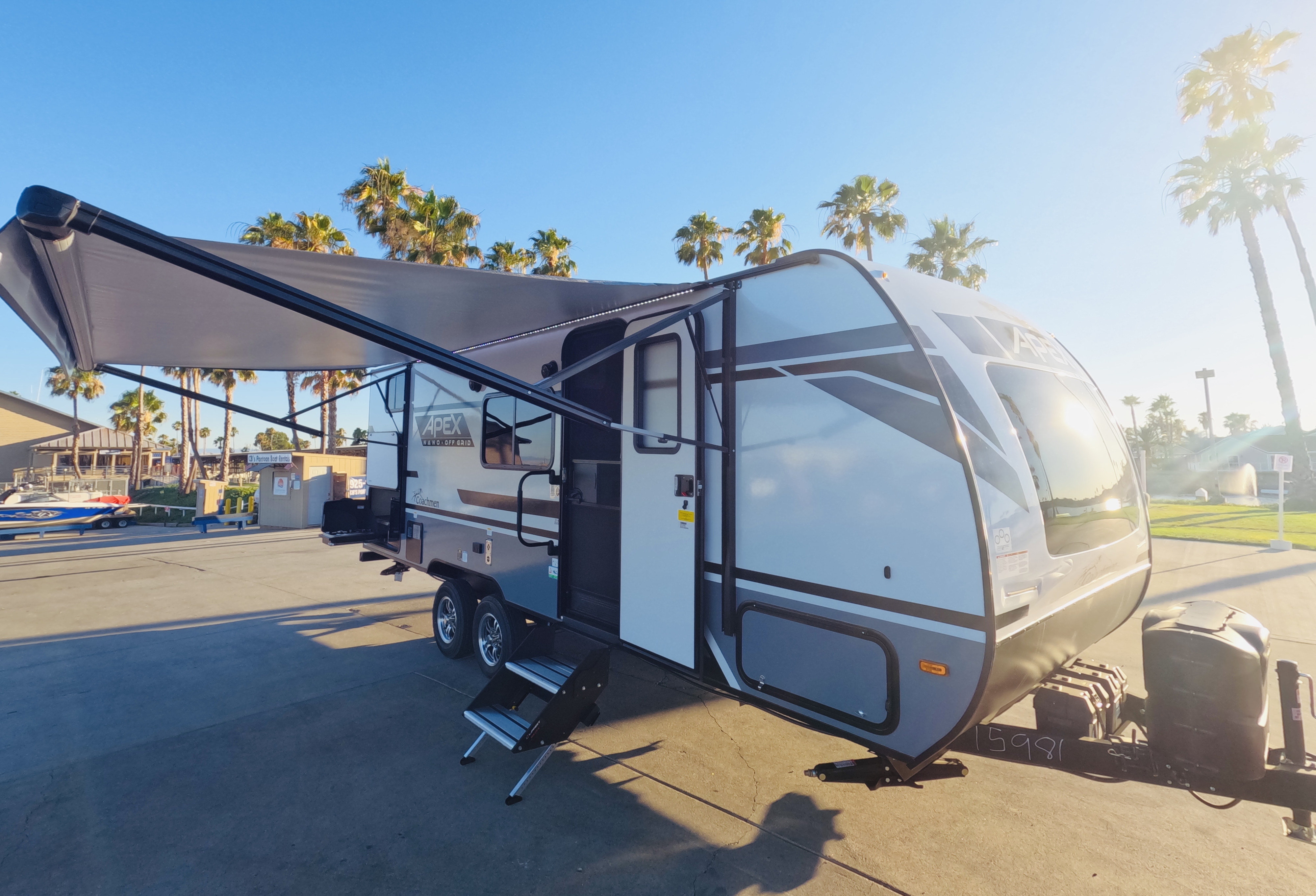 Travel trailer RV Rental 