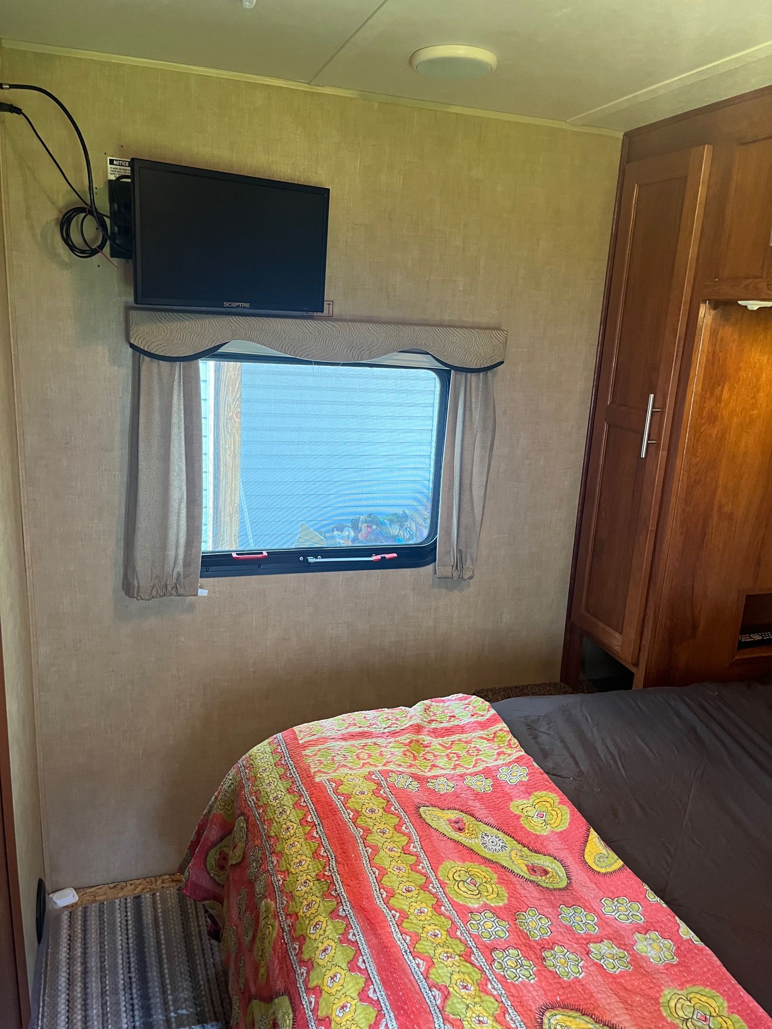 Walkabout Skyline 2013