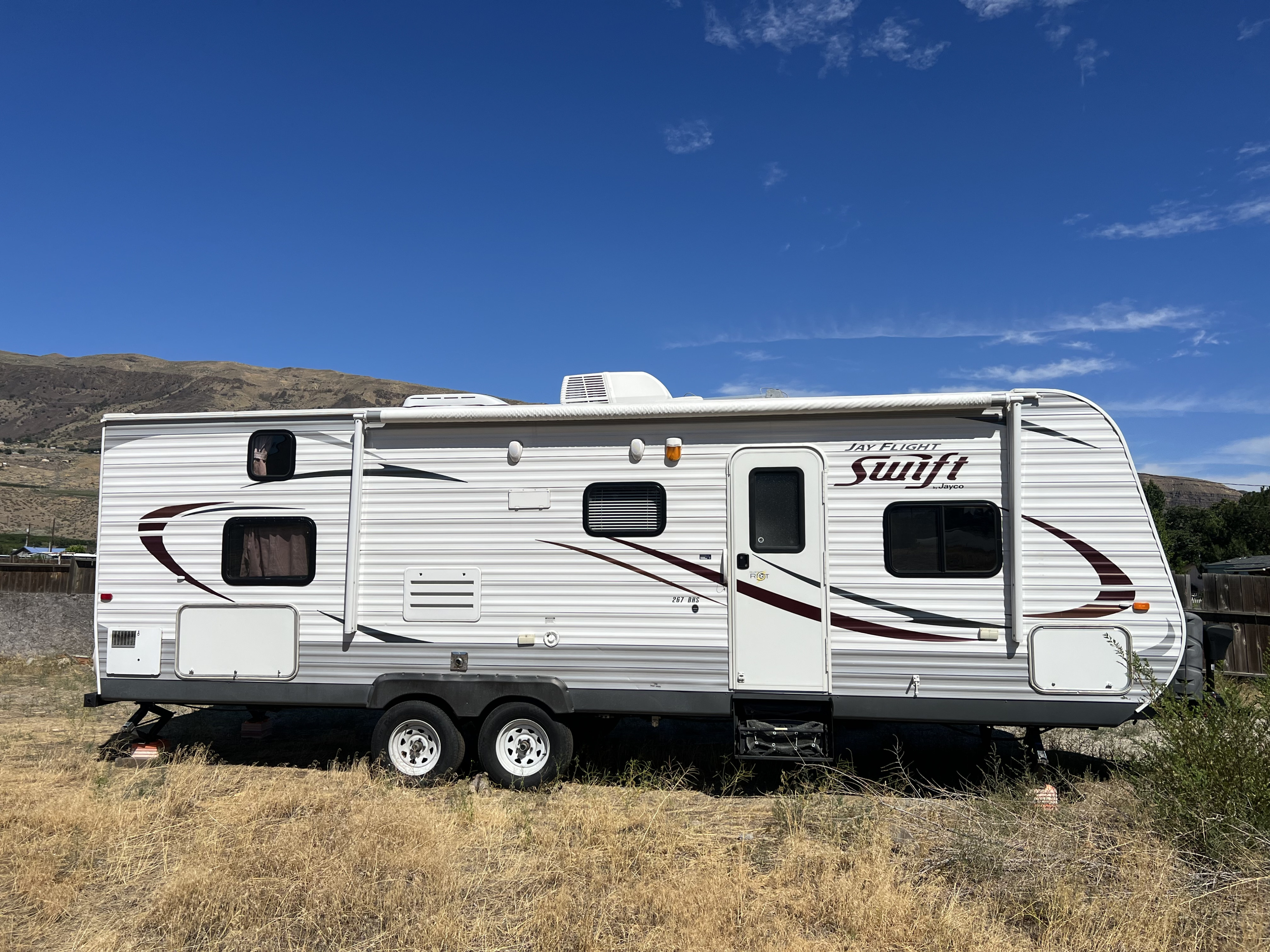 2014 Jayco Jay Flight Swift Travel trailer Rental in Rock Island, WA |  Outdoorsy