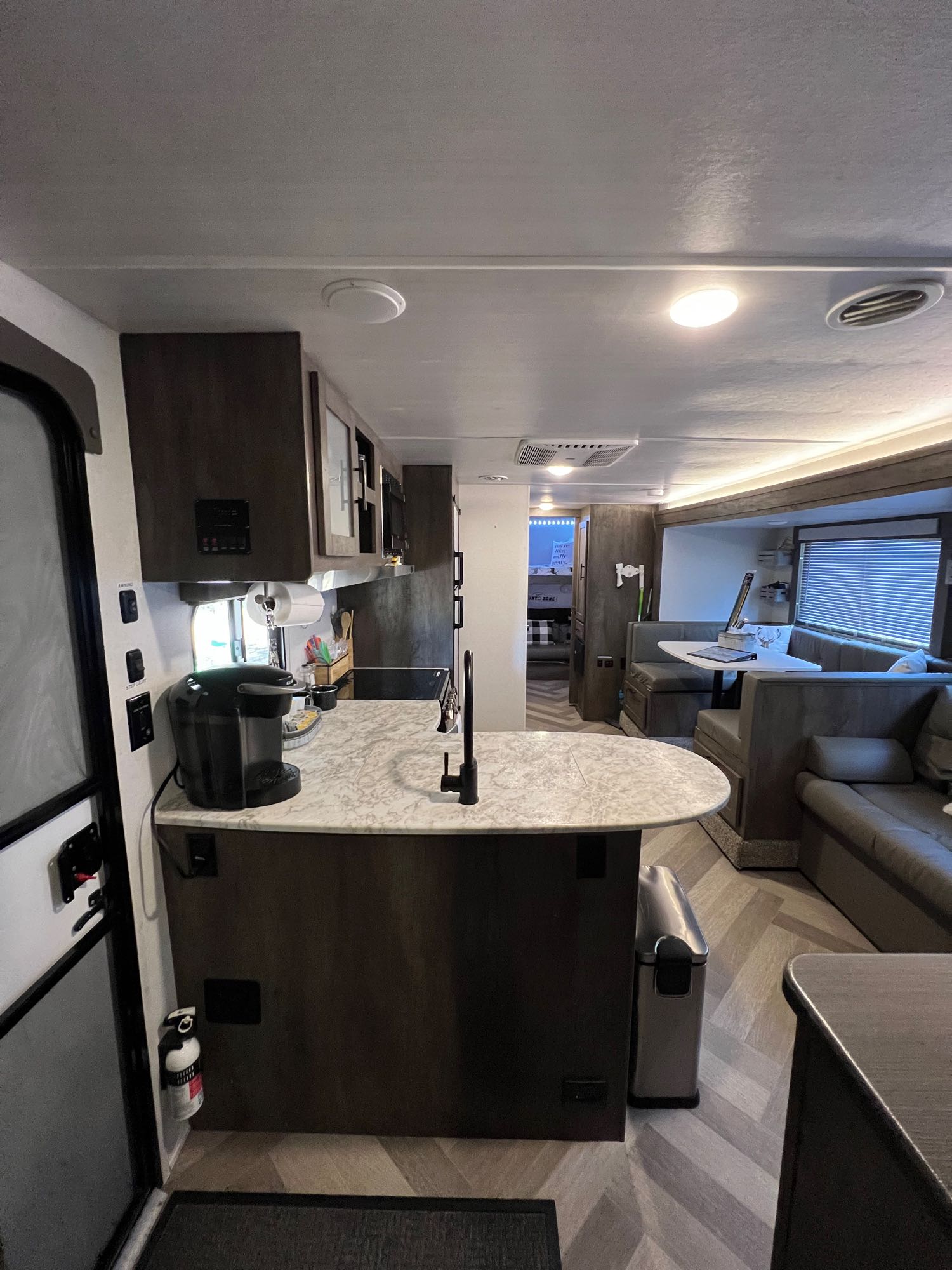 Travel trailer RV Rental 