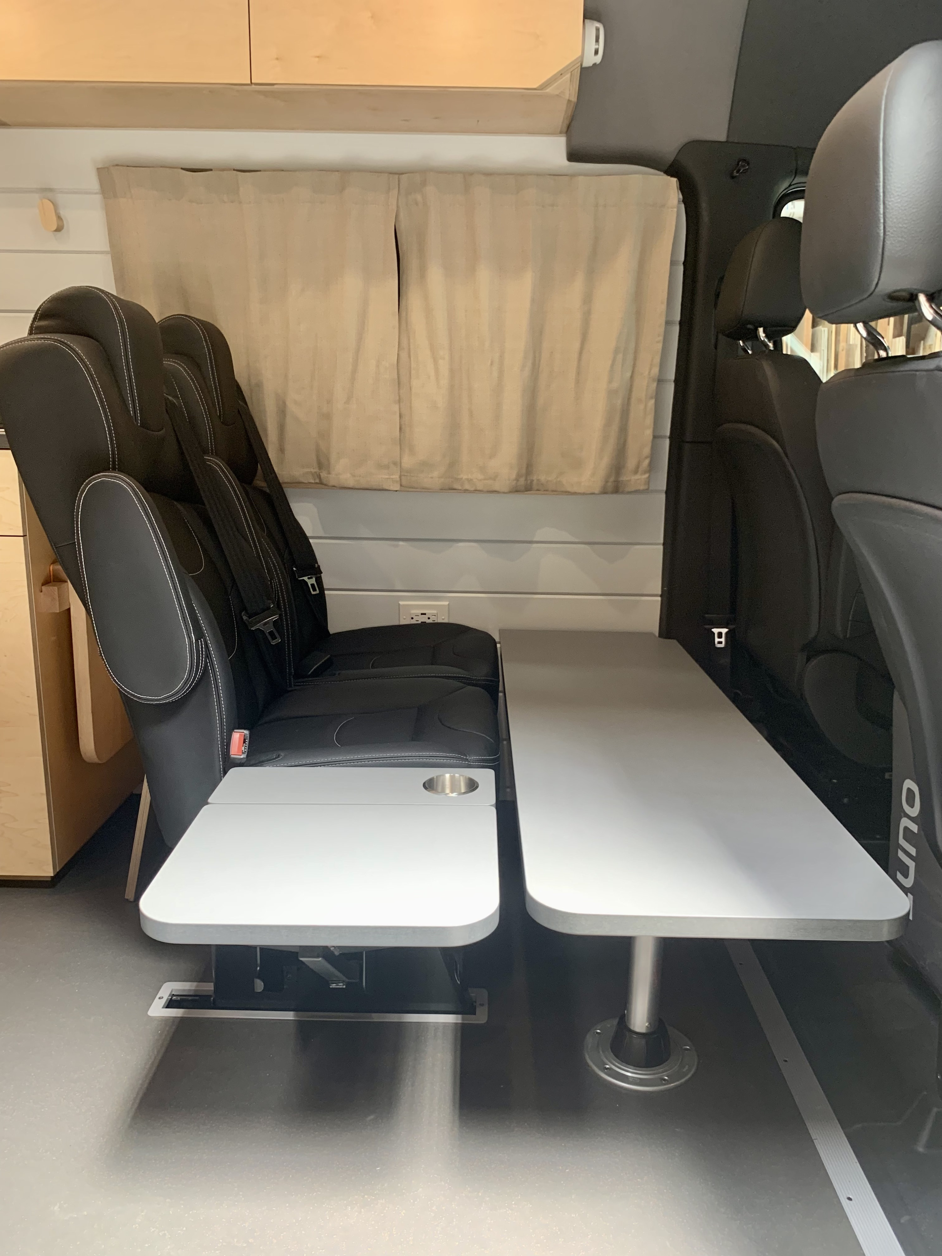 Camper van RV Rental 