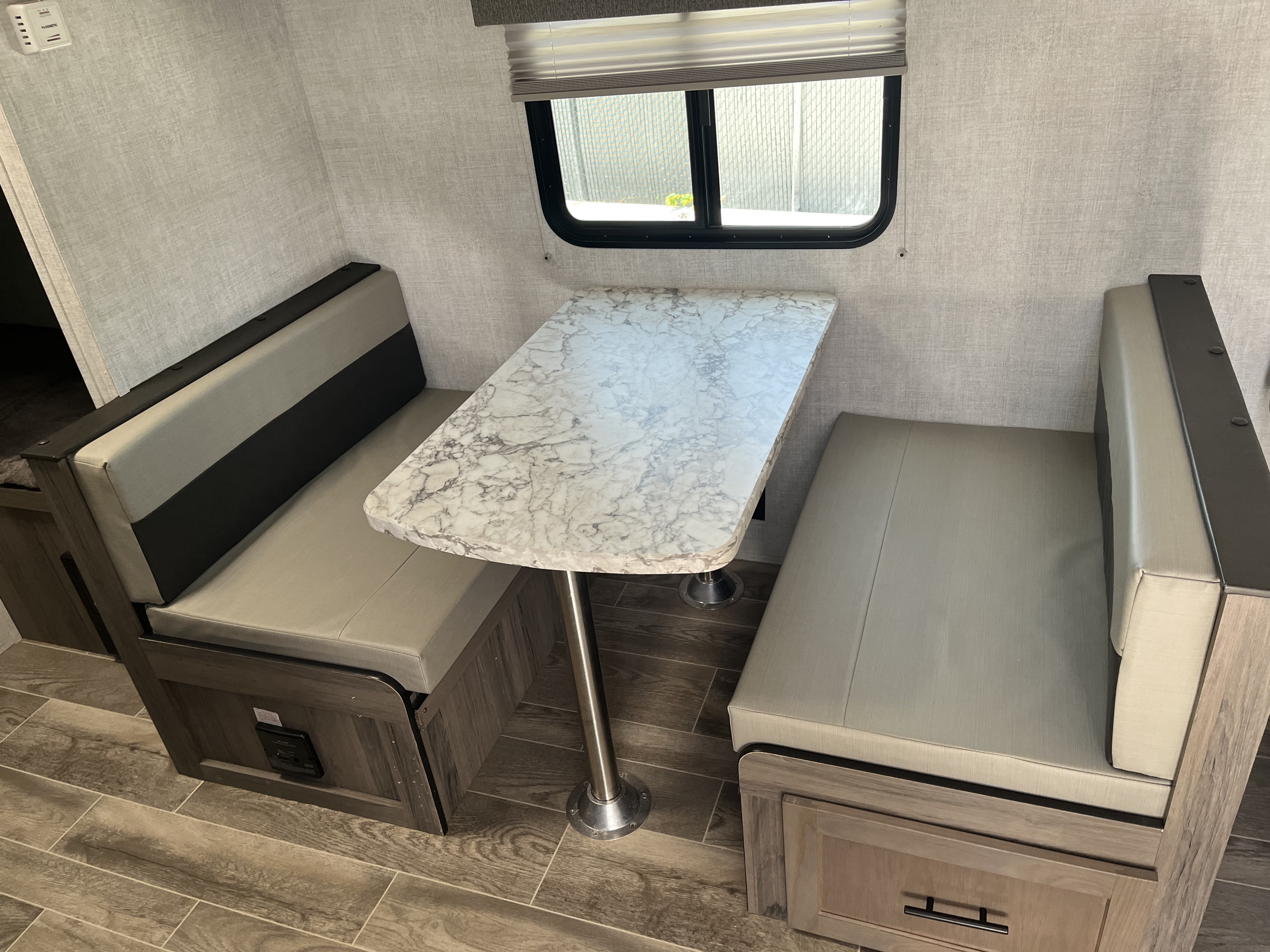 Travel trailer RV Rental 