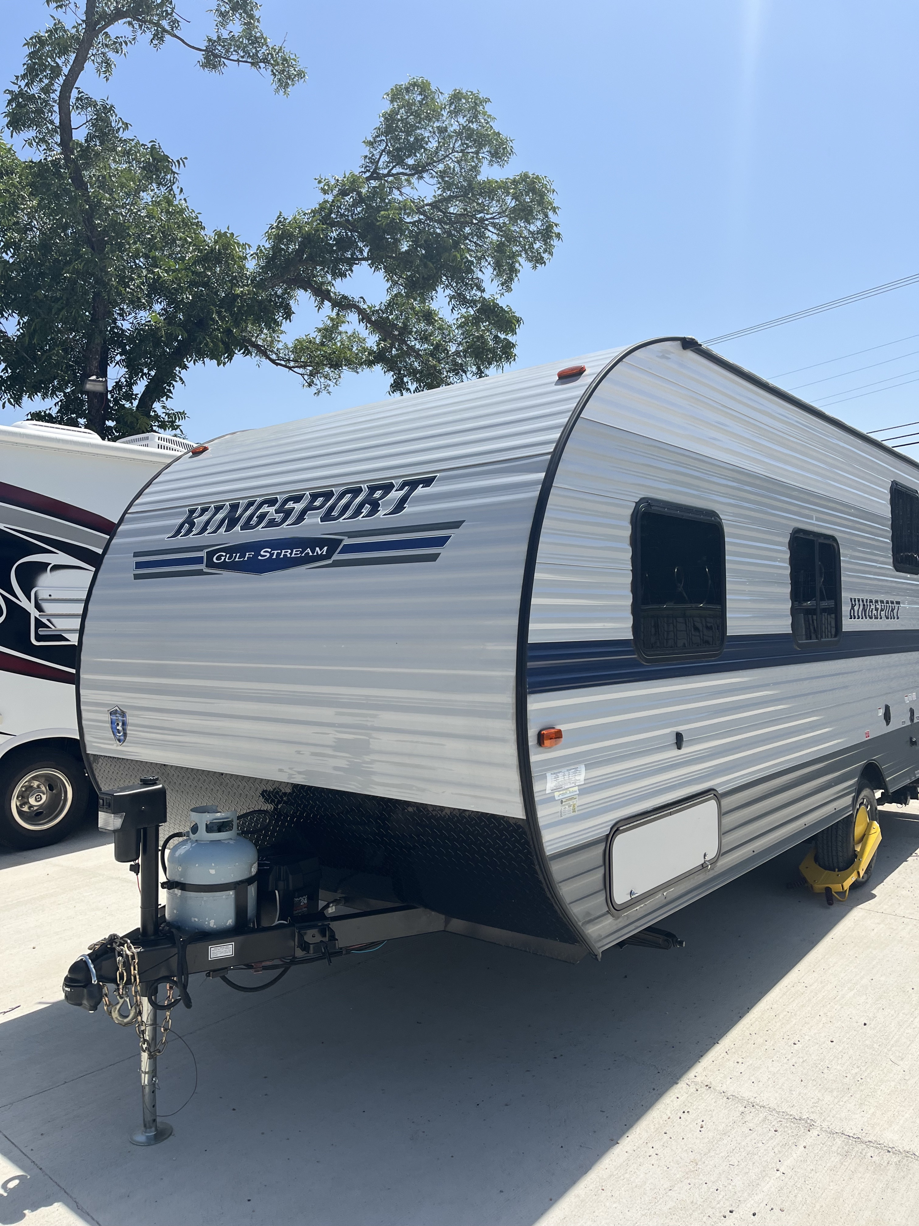 Travel trailer RV Rental 