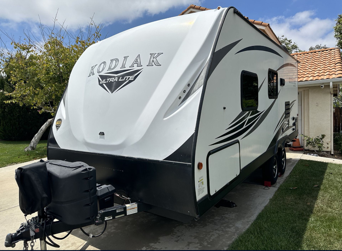 Travel trailer RV Rental 