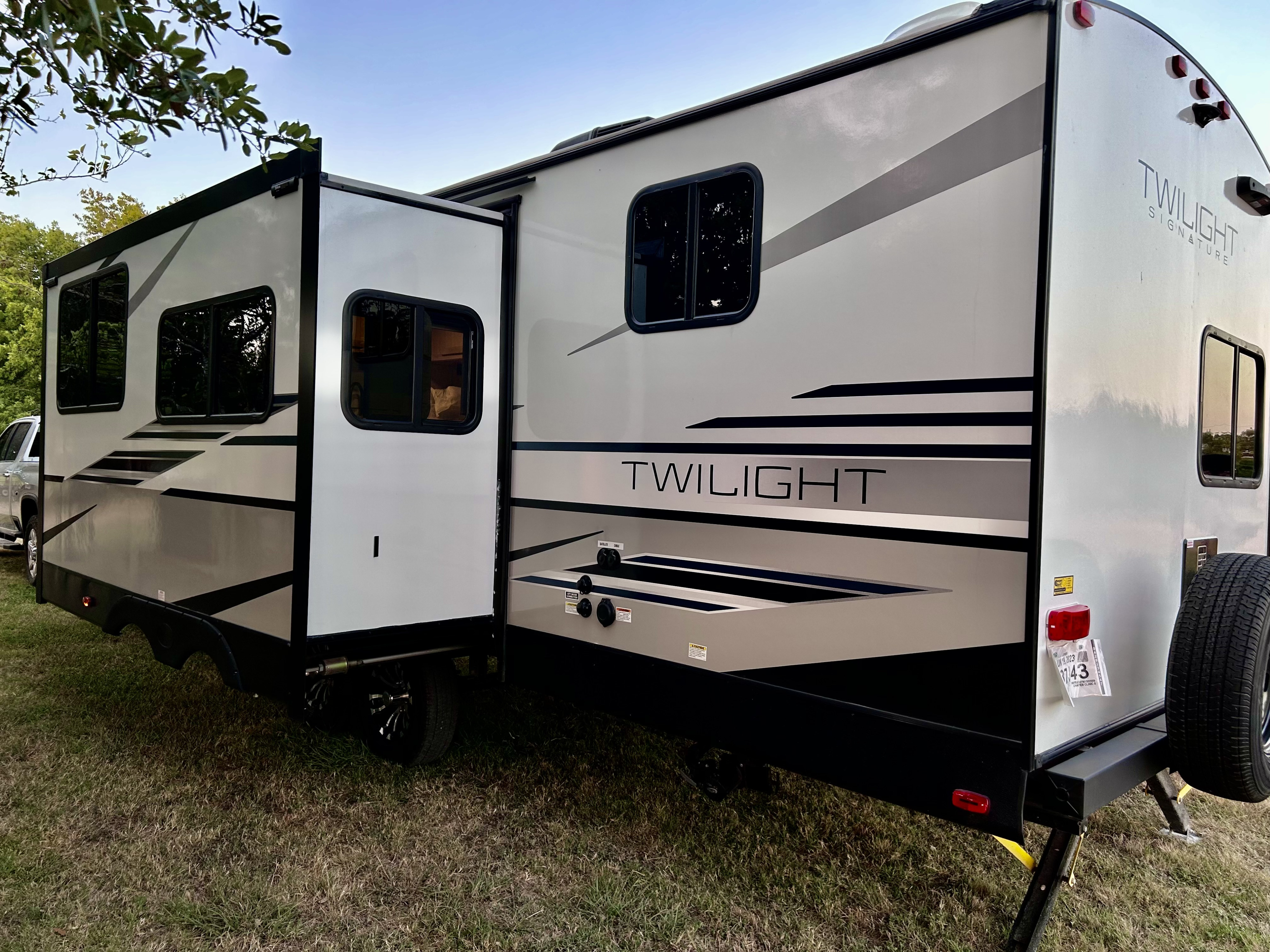 Travel trailer RV Rental 