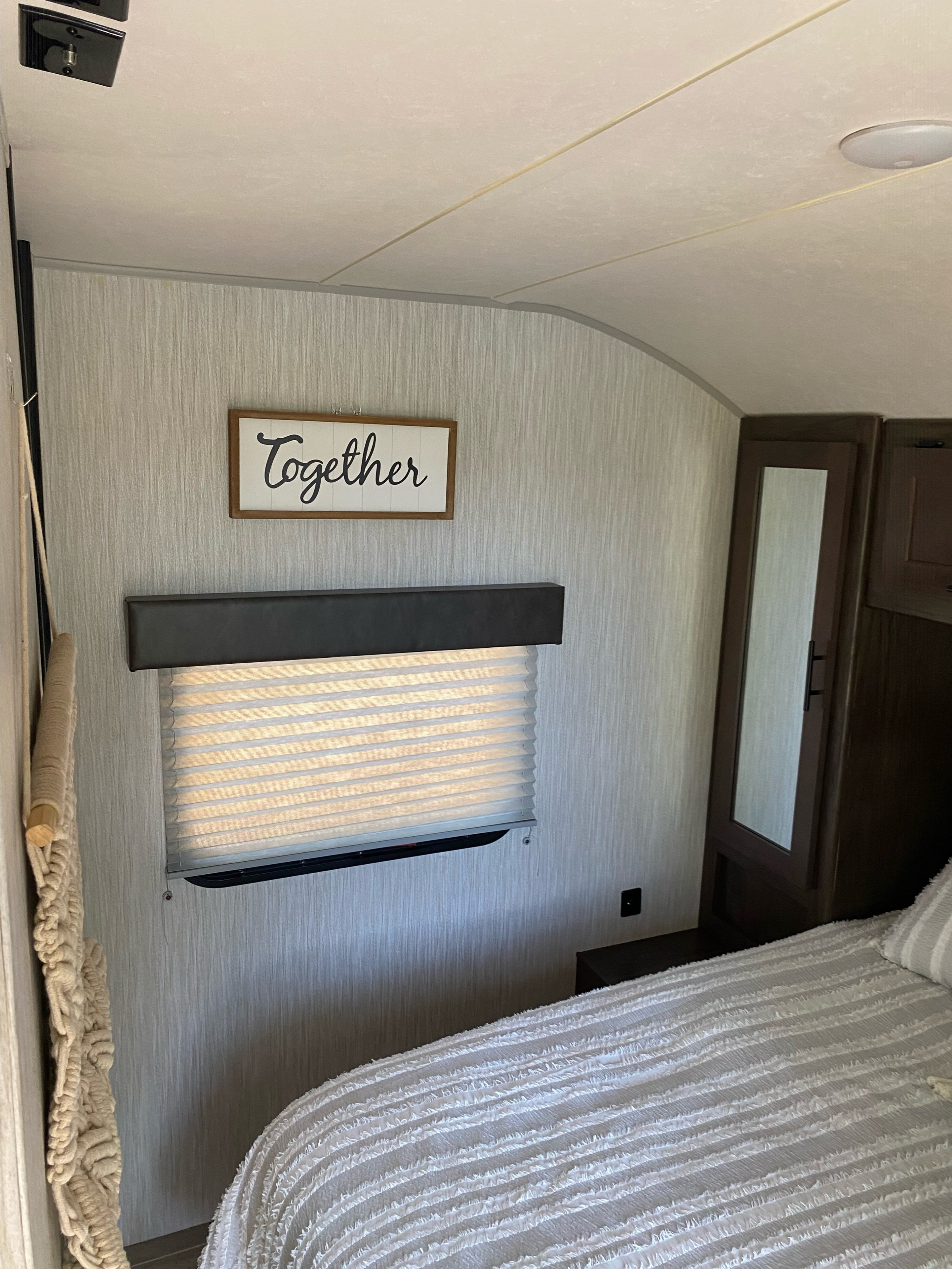 Travel trailer RV Rental 